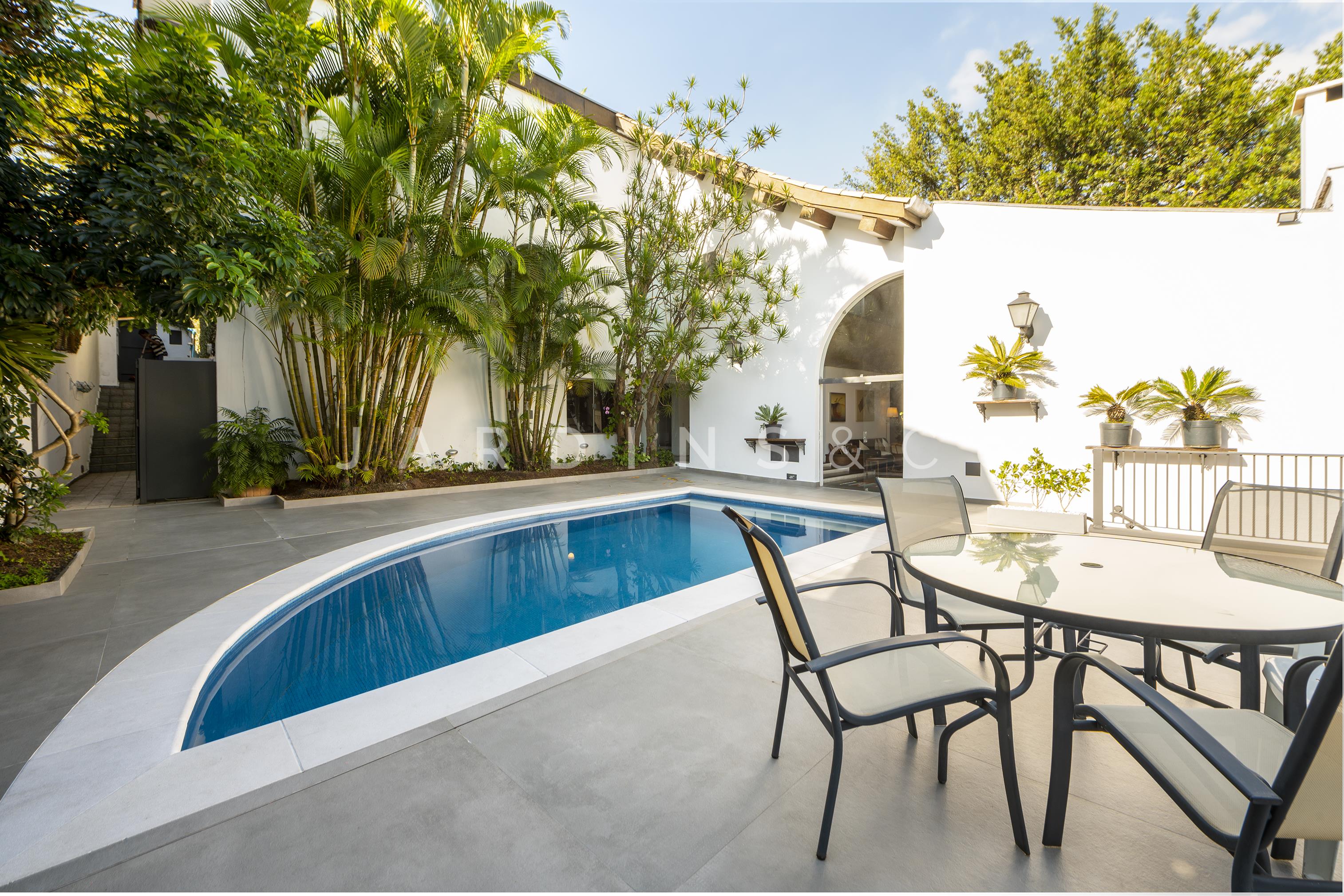 Casa no Jardim Leonor