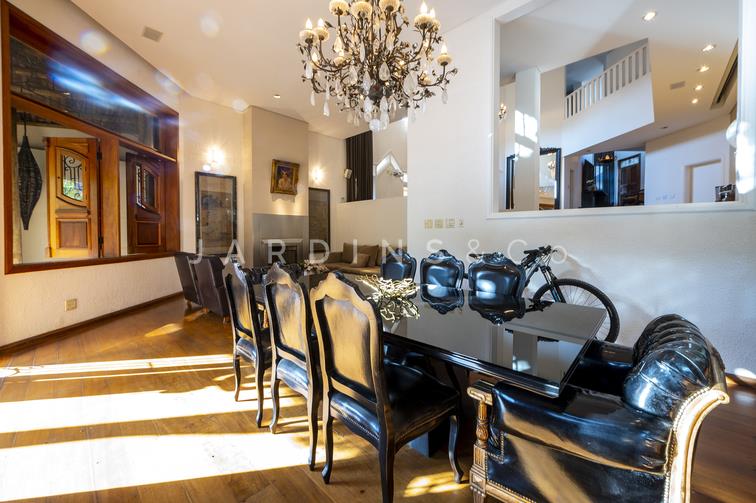 Casa em Condomínio no Jardim Vitória Régia