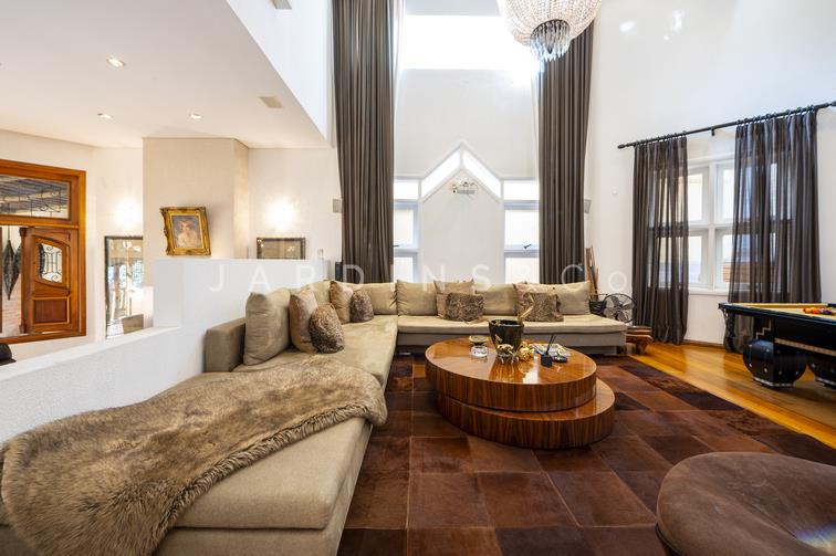 Casa em Condomínio no Jardim Vitória Régia