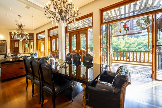 Casa em Condomínio no Jardim Vitória Régia