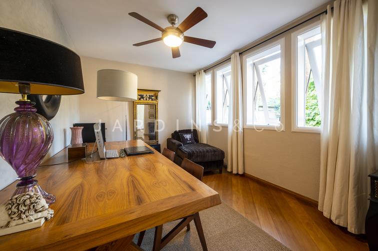 Casa em Condomínio no Jardim Vitória Régia