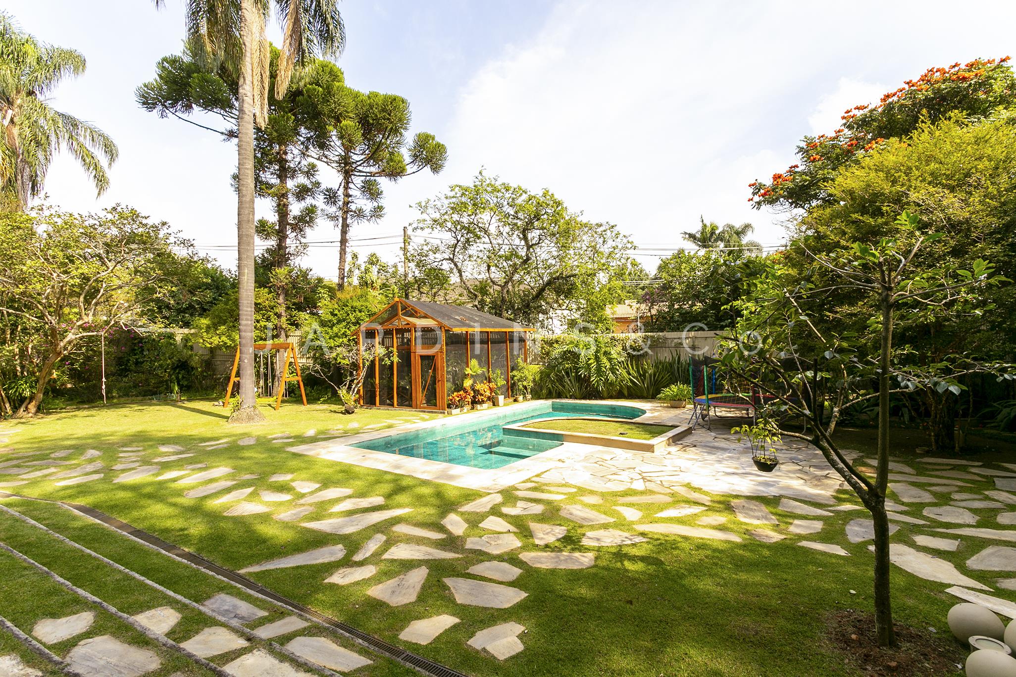 Casa no Jardim Guedala