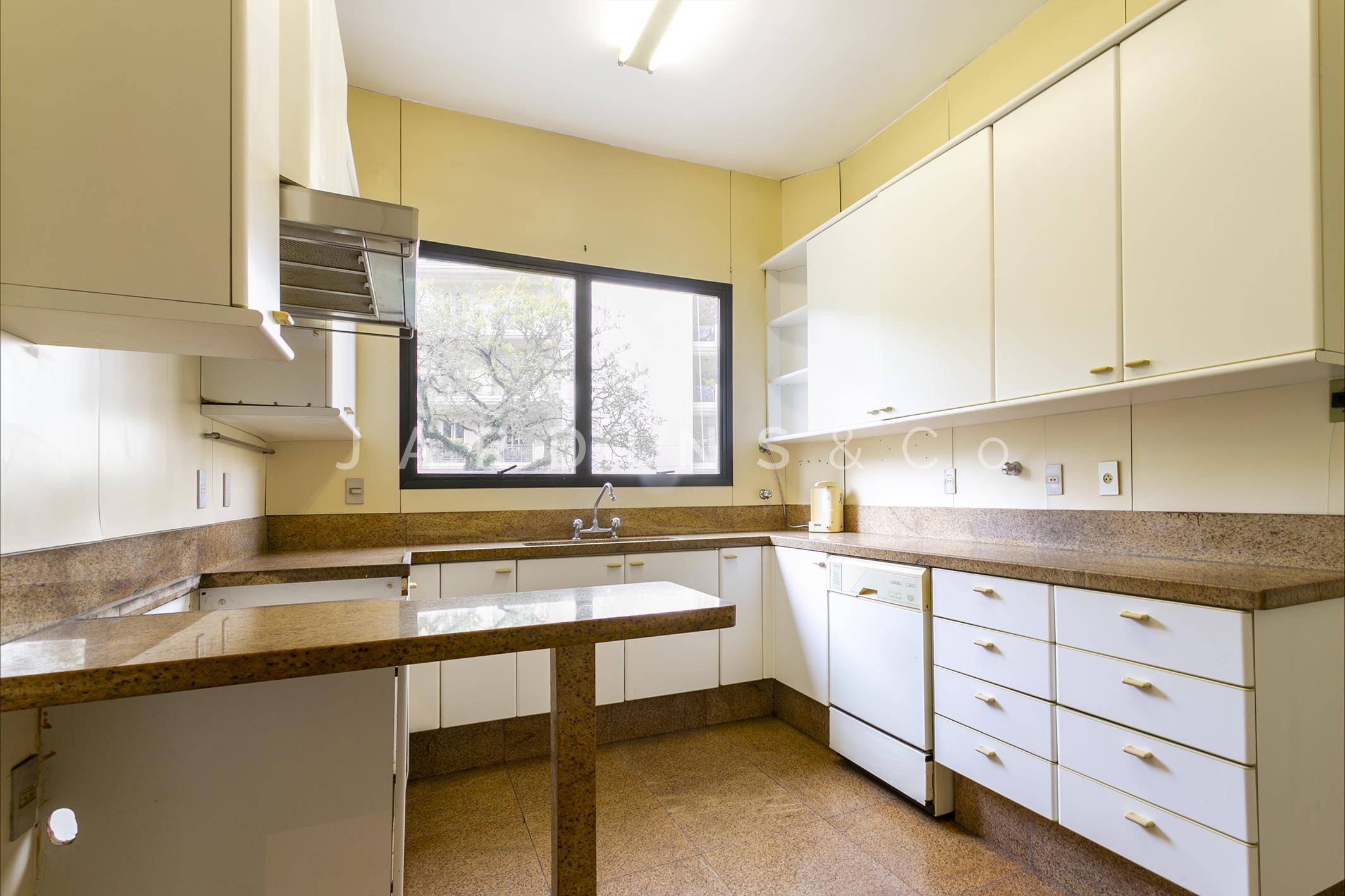 Apartamento no Santa Cecília