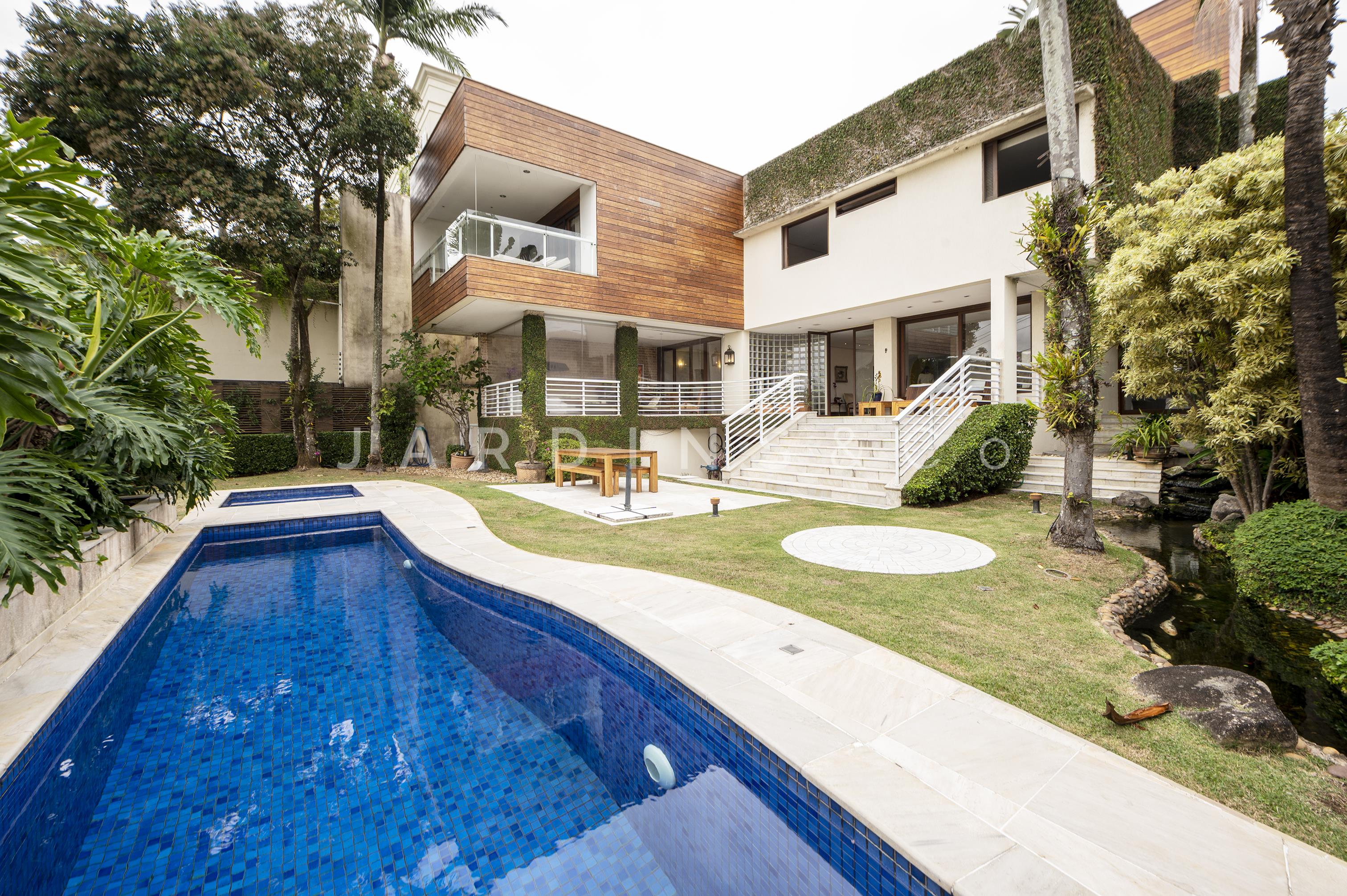 Casa no Jardim Sílvia (Zona Oeste)