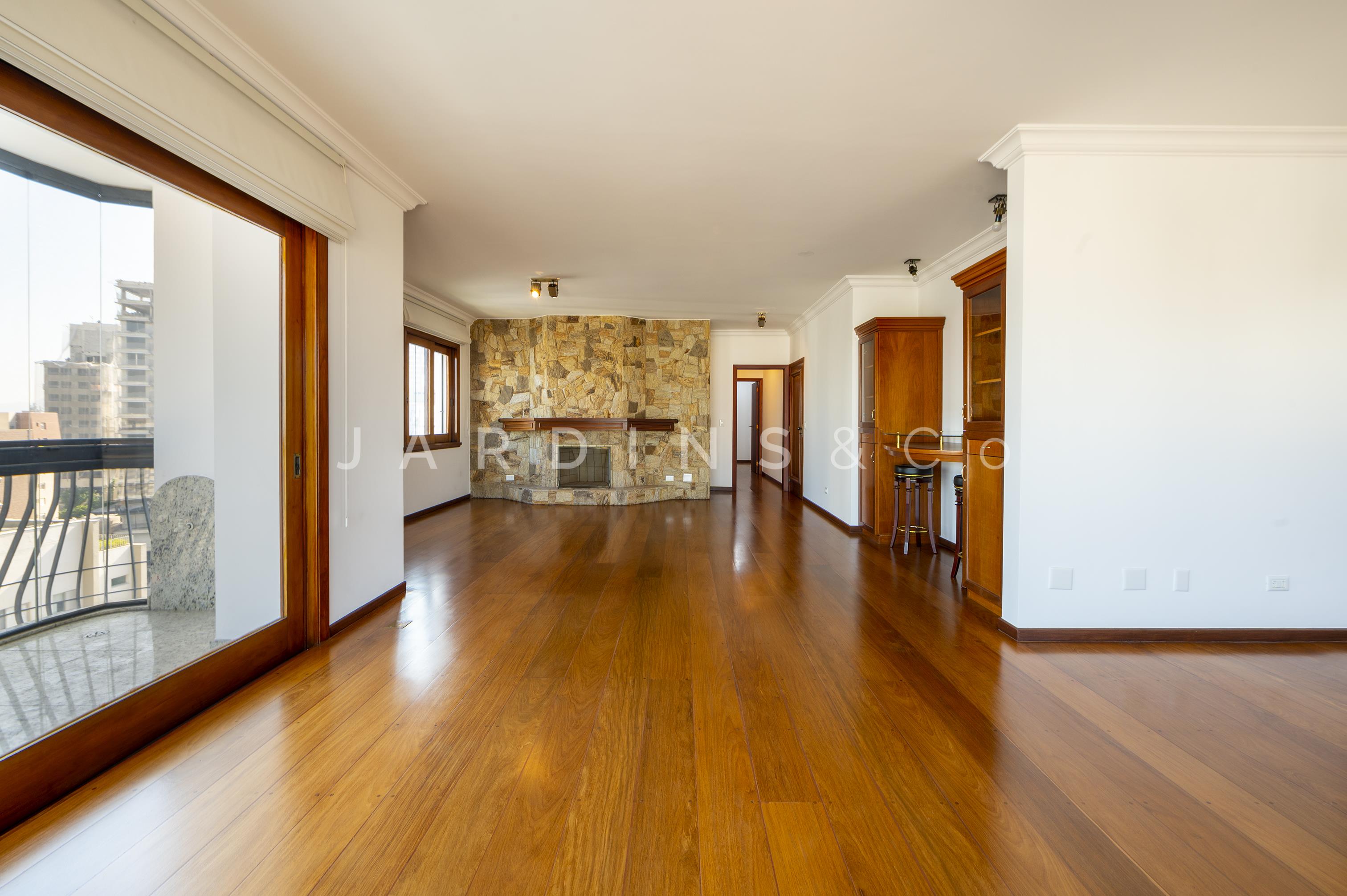 Apartamento no Alto da Lapa