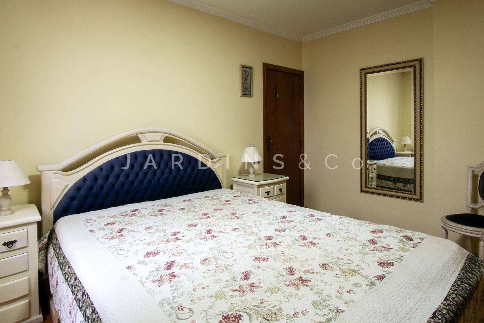 Apartamento no Paraíso