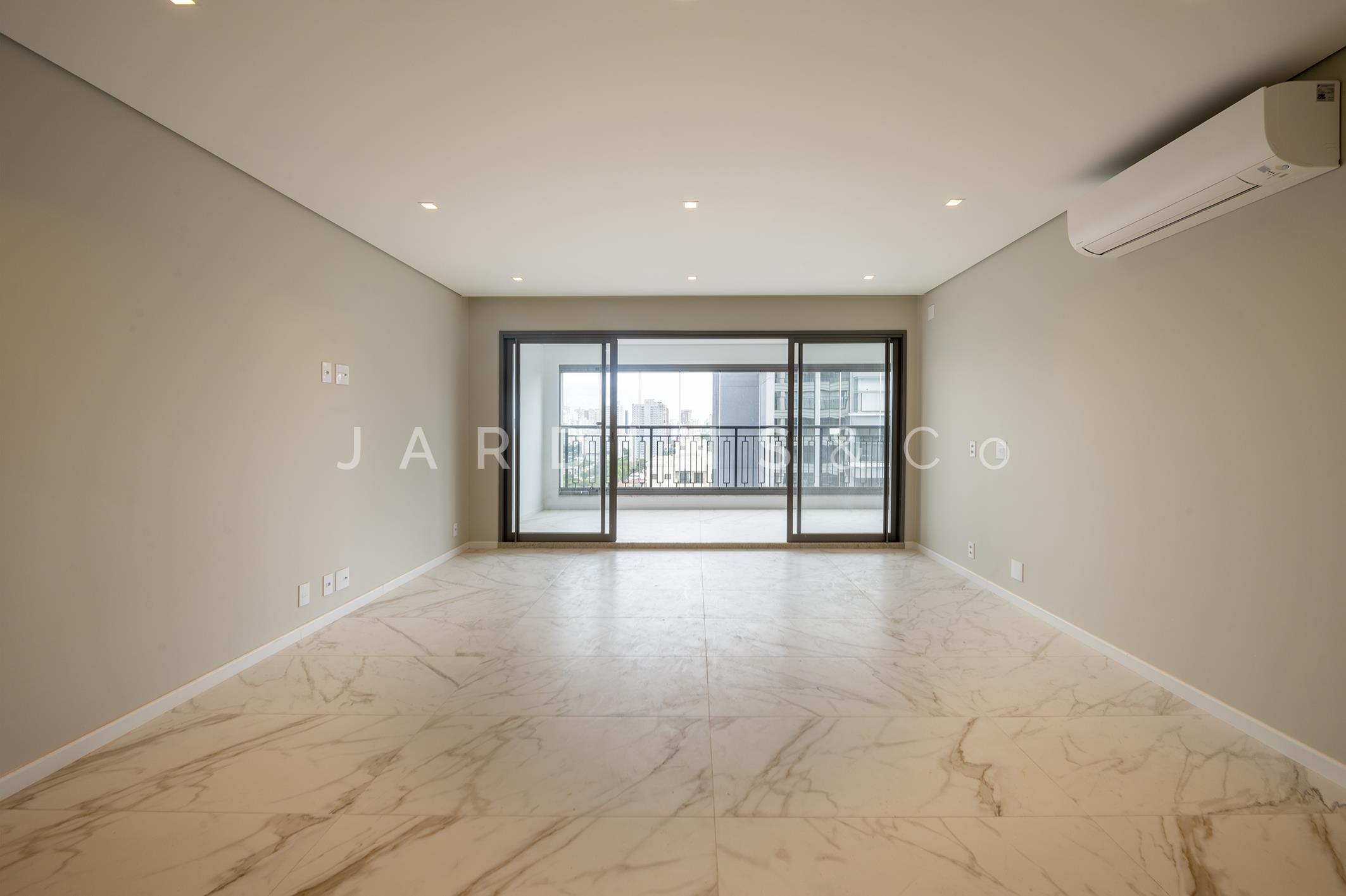 Apartamento no Moema