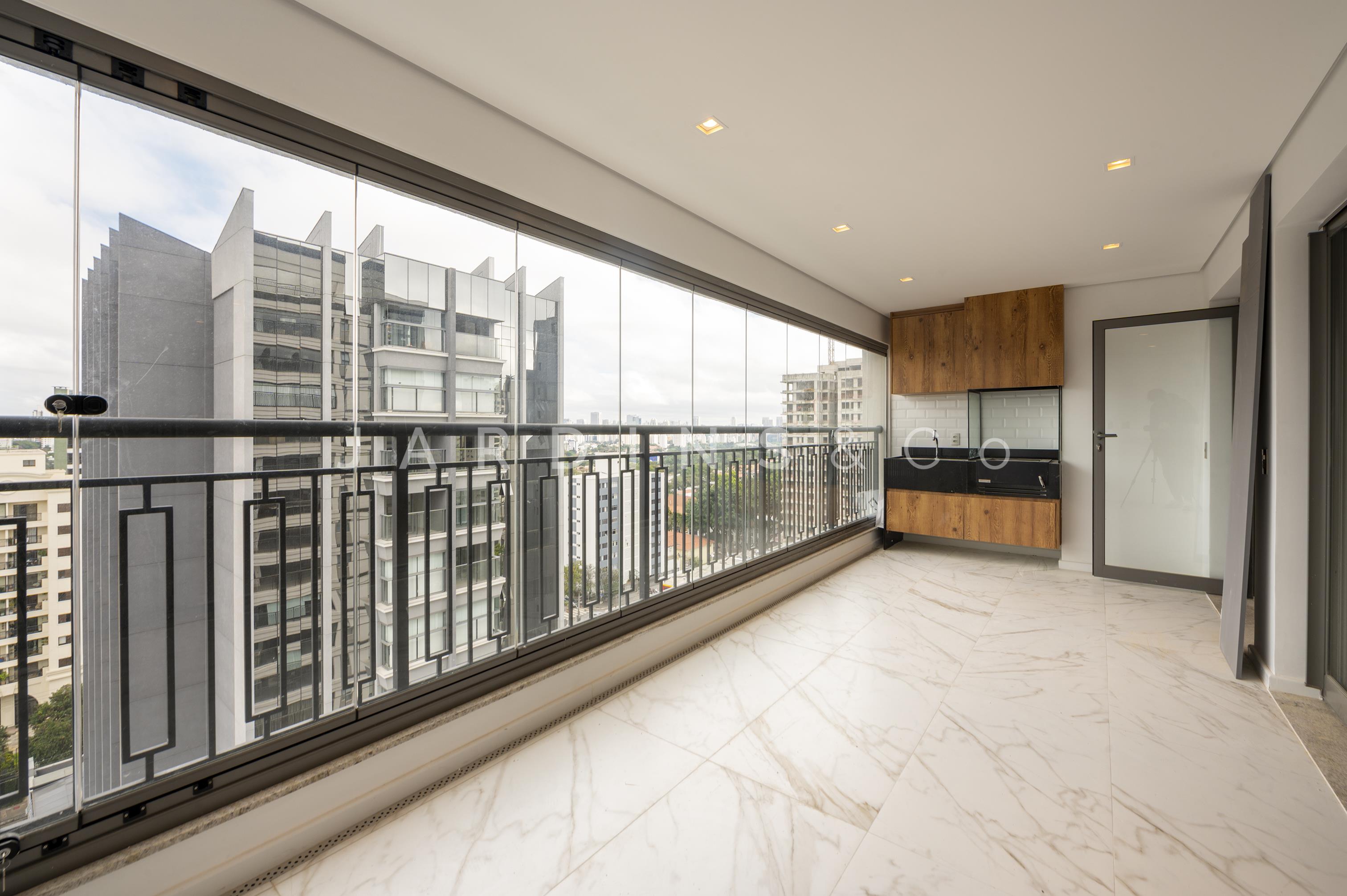 Apartamento no Moema
