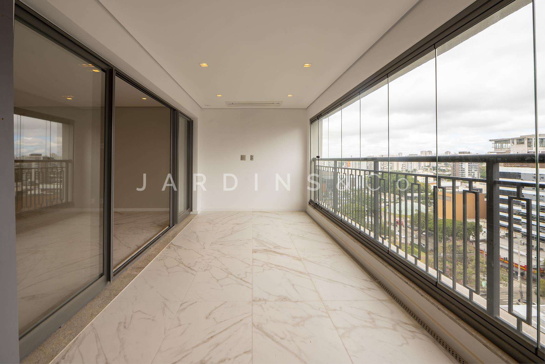Apartamento no Moema