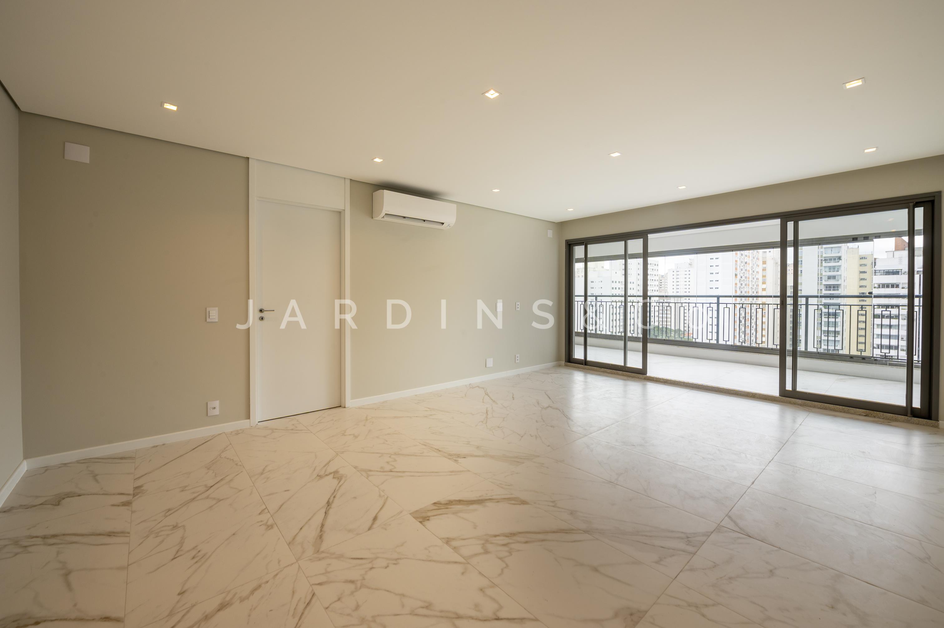 Apartamento no Moema