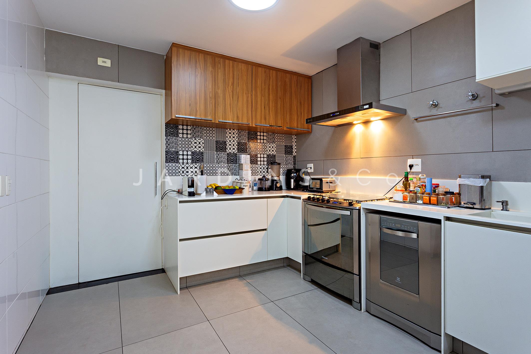 Apartamento no Alto de Pinheiros