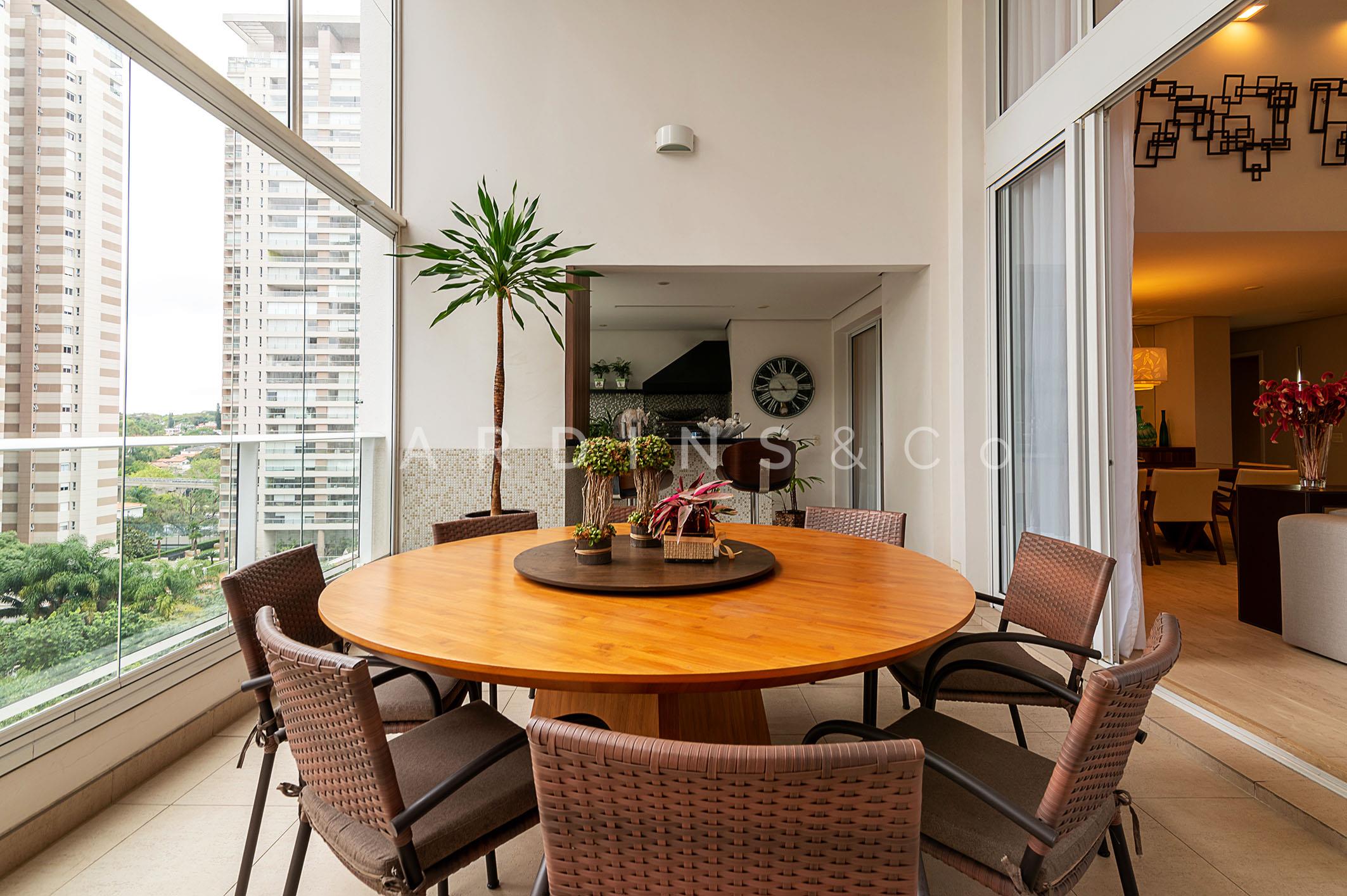 Apartamento no Campo Belo