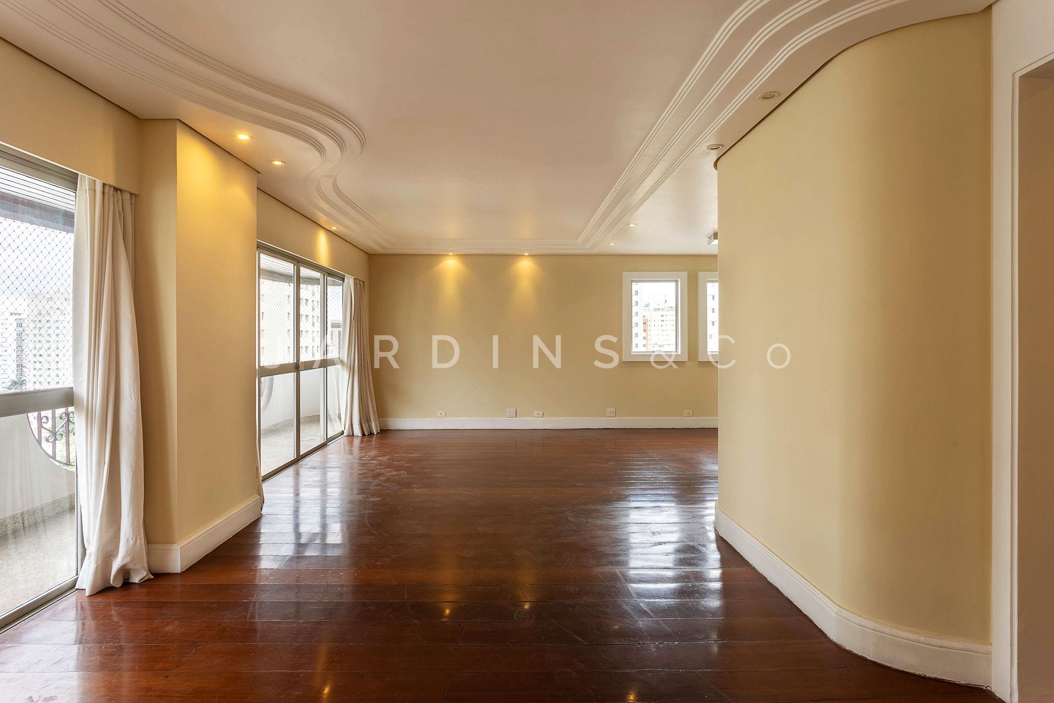 Apartamento no Moema