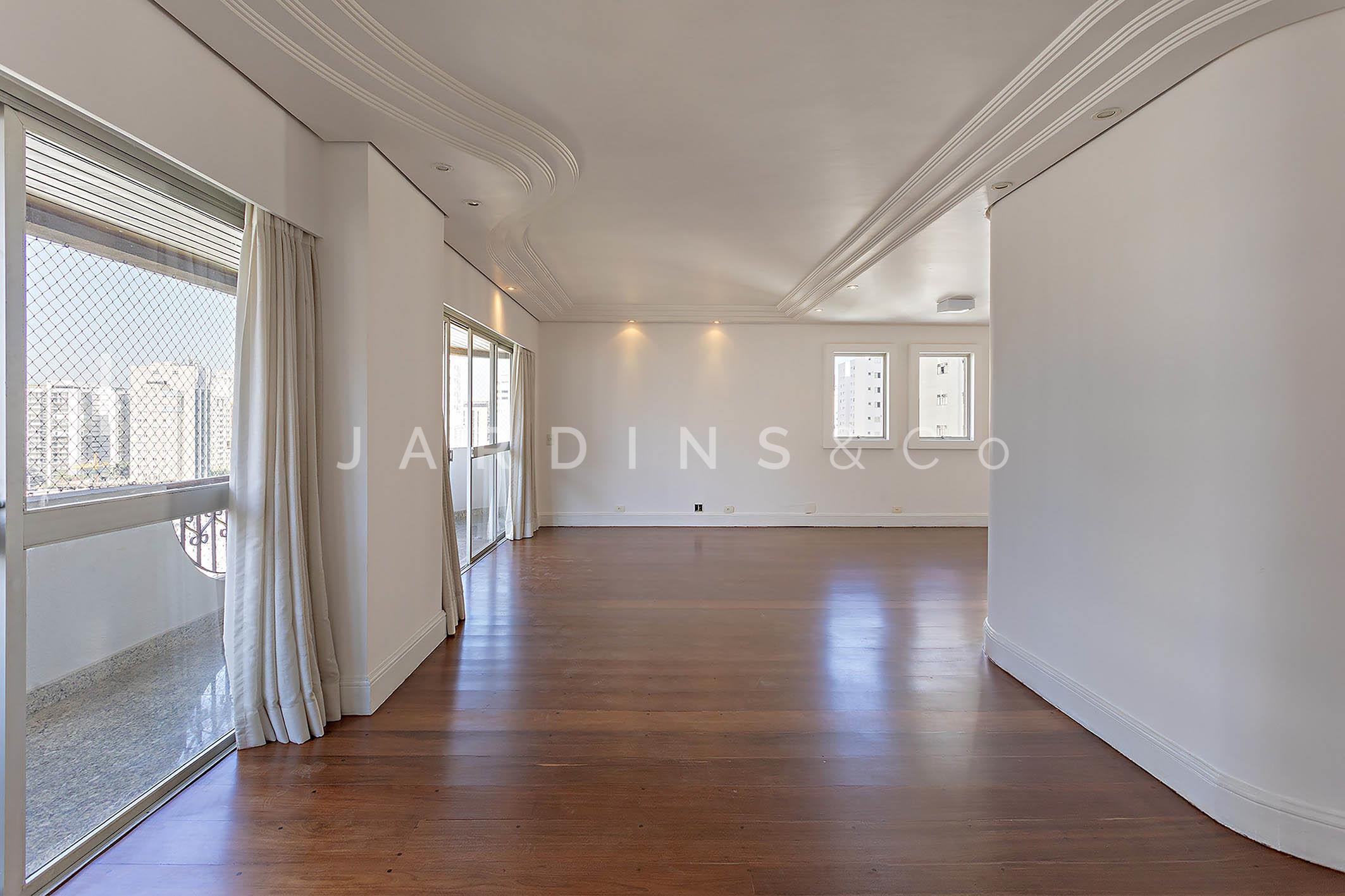 Apartamento no Moema