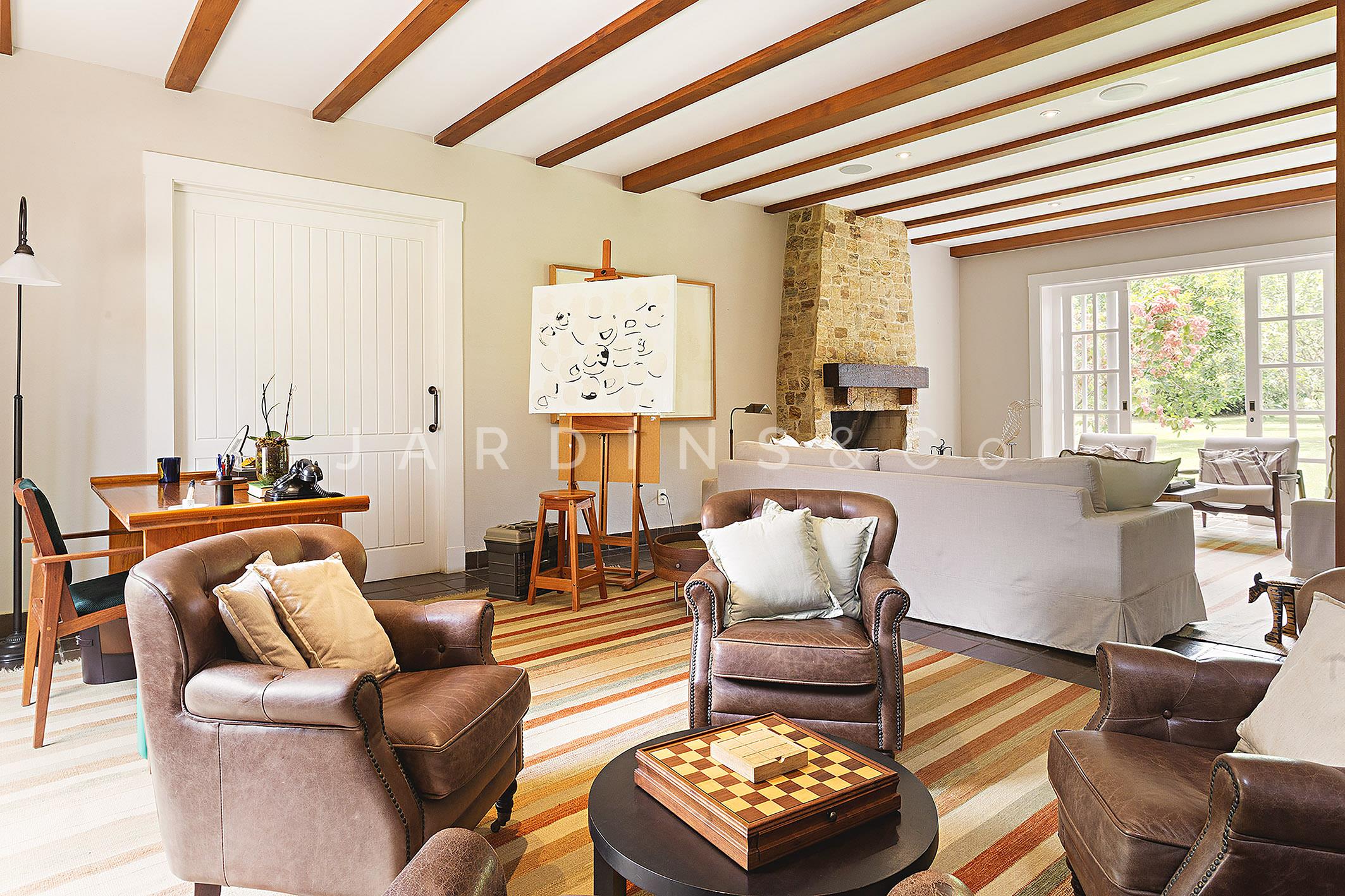 Casa em Condomínio no Chácara Jaraguá