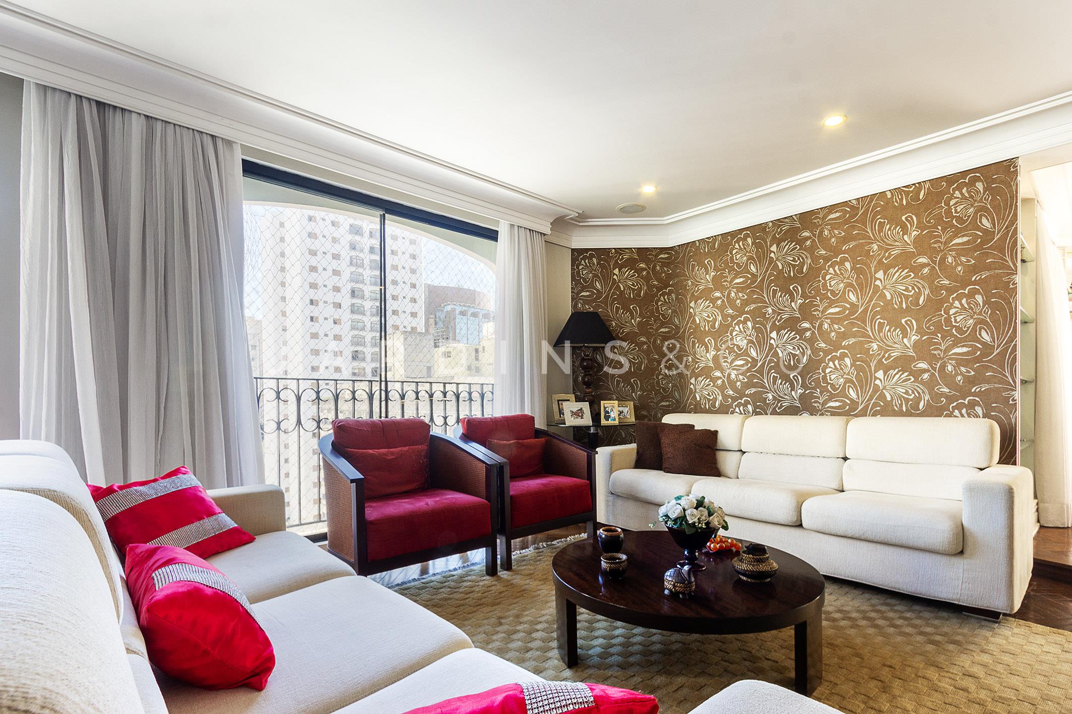 Apartamento no Paraíso