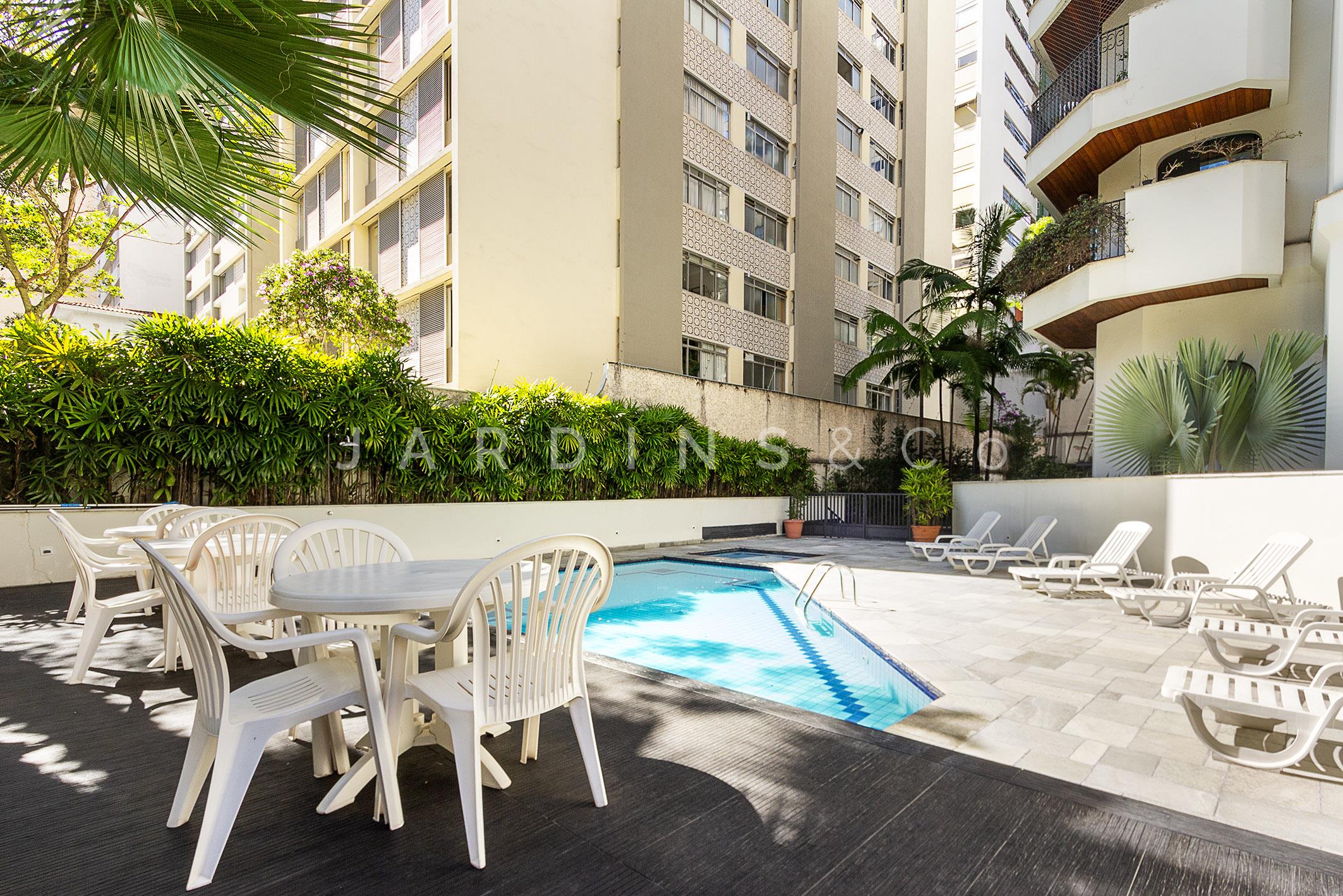 Apartamento no Paraíso