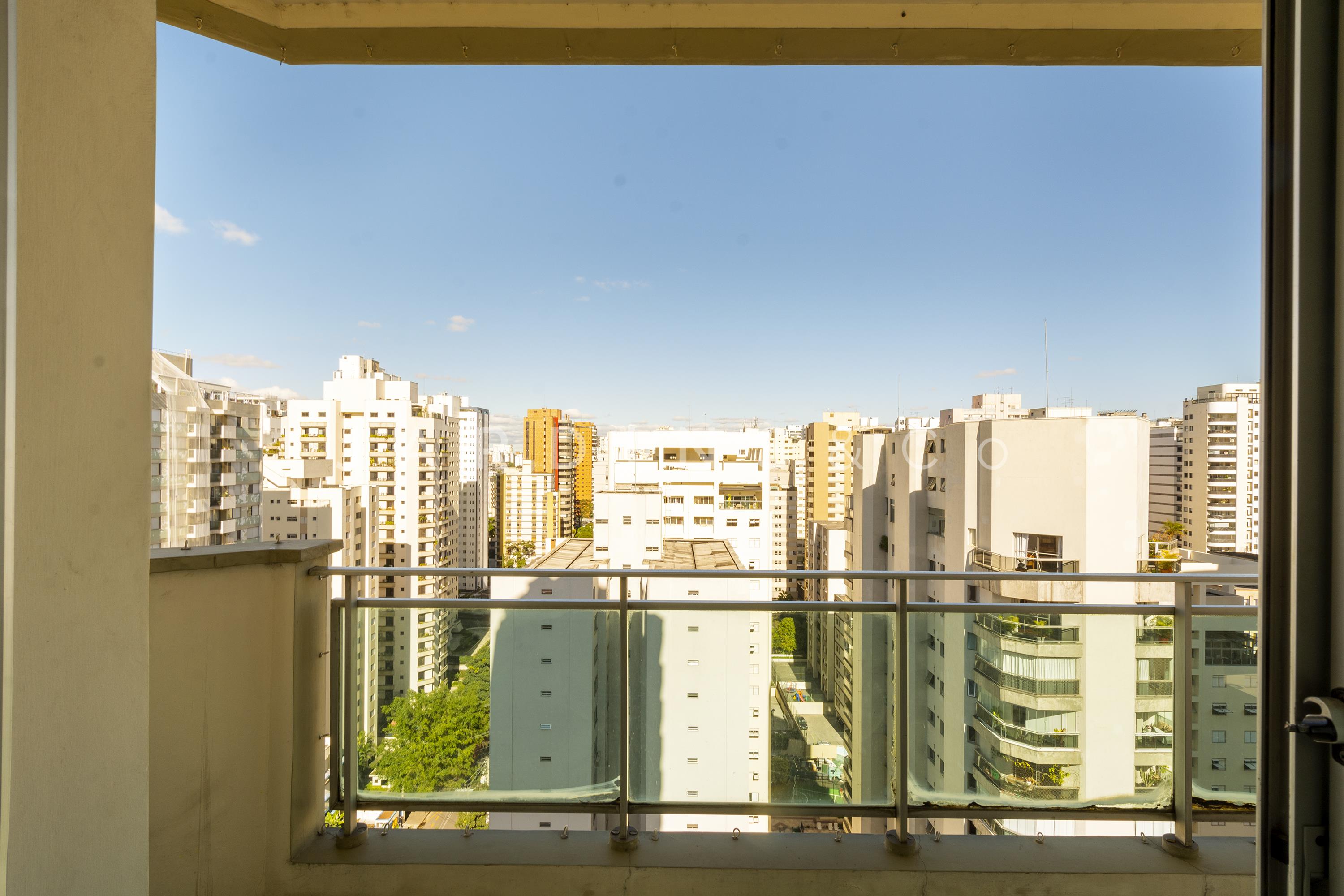 Apartamento no Moema