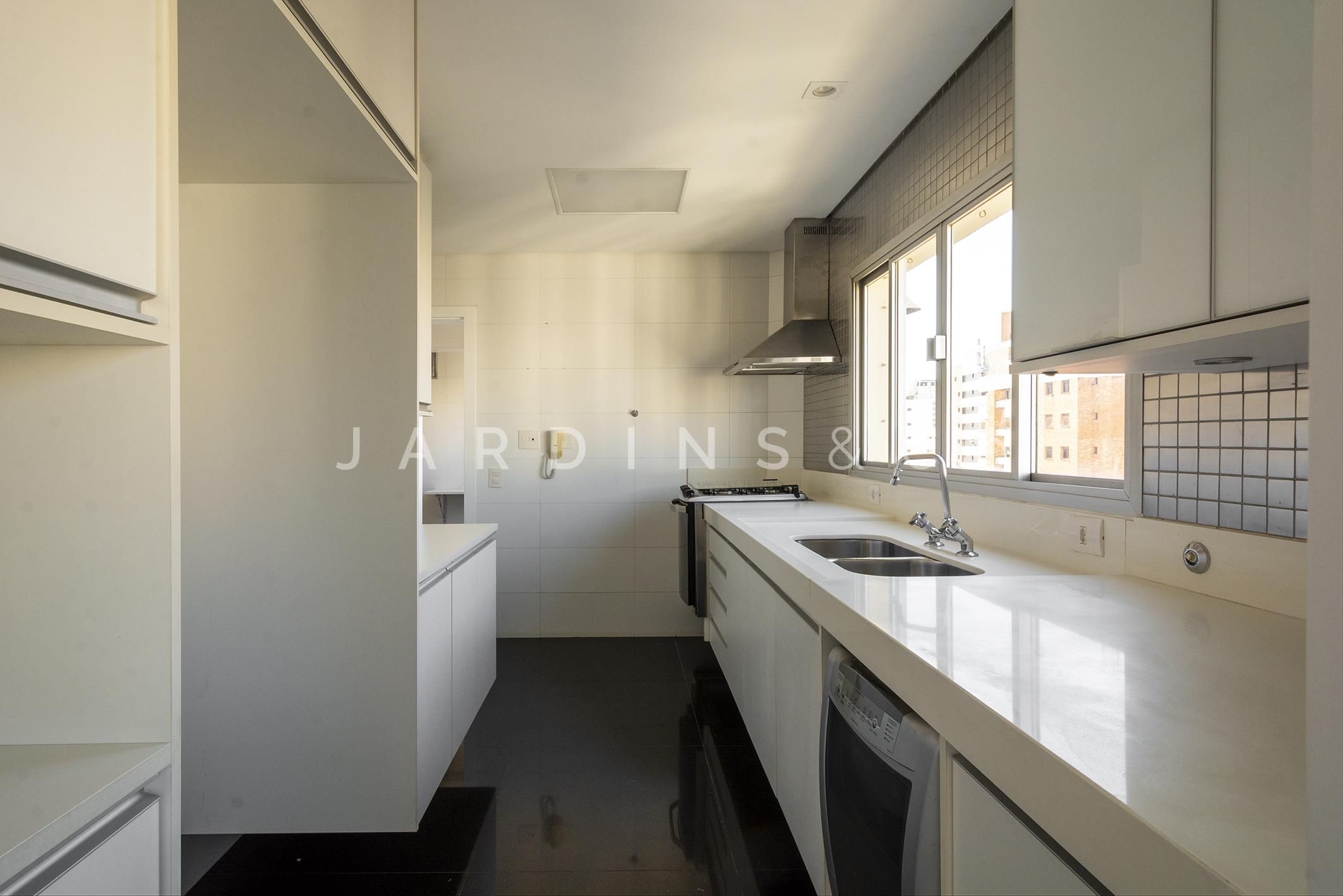 Apartamento no Moema
