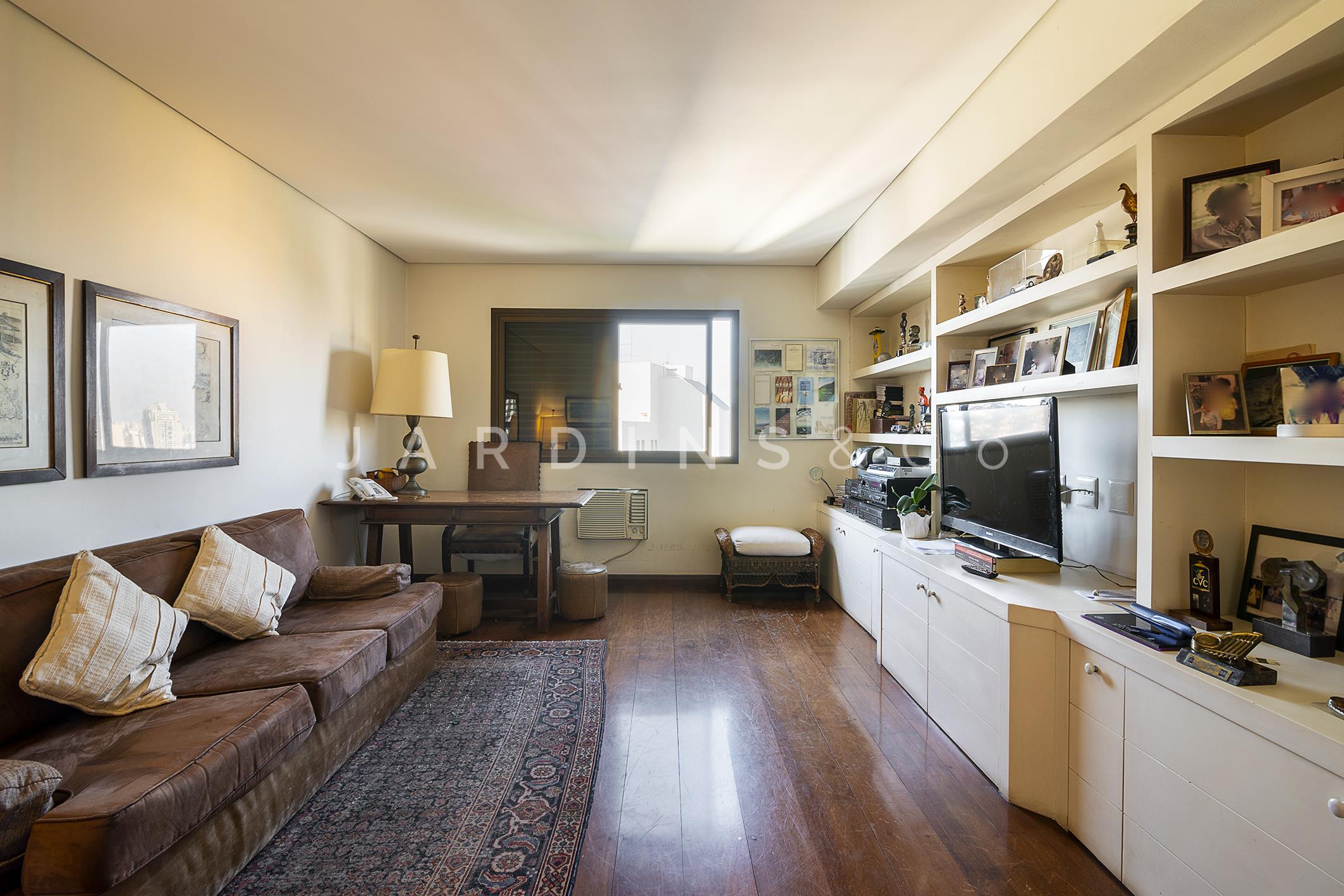 Apartamento no Real Parque