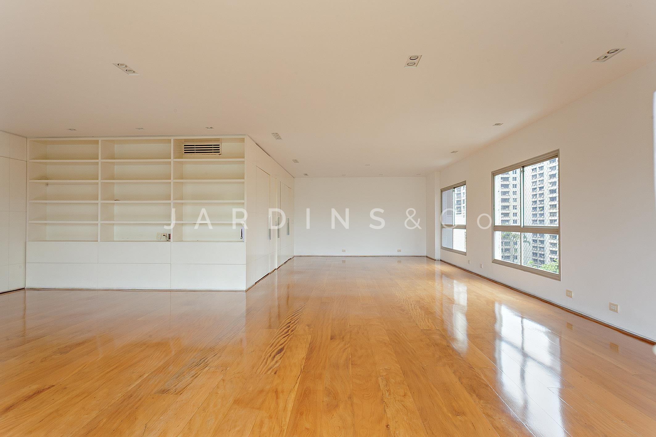 Apartamento no Jardim Europa