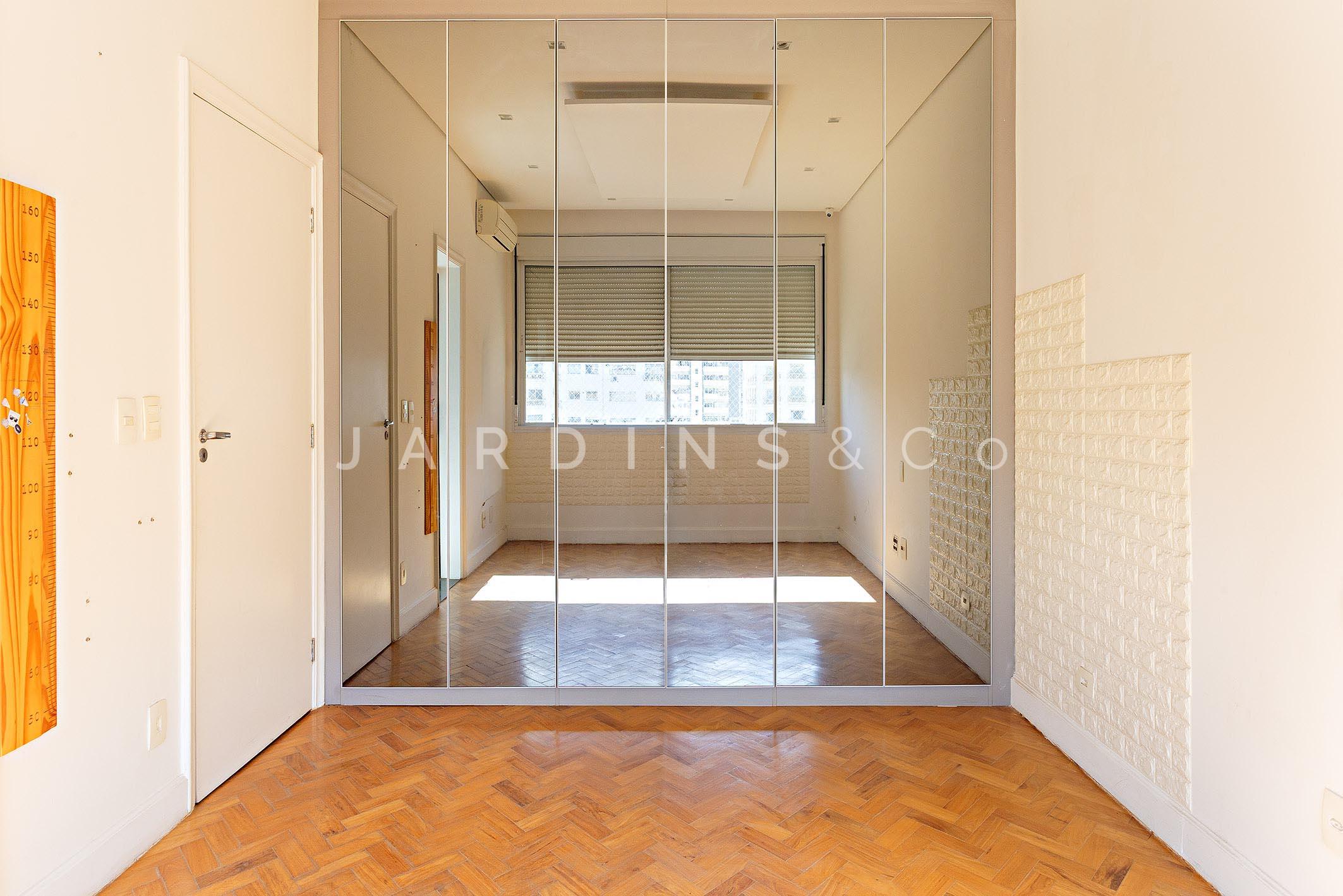 Apartamento no Cerqueira César