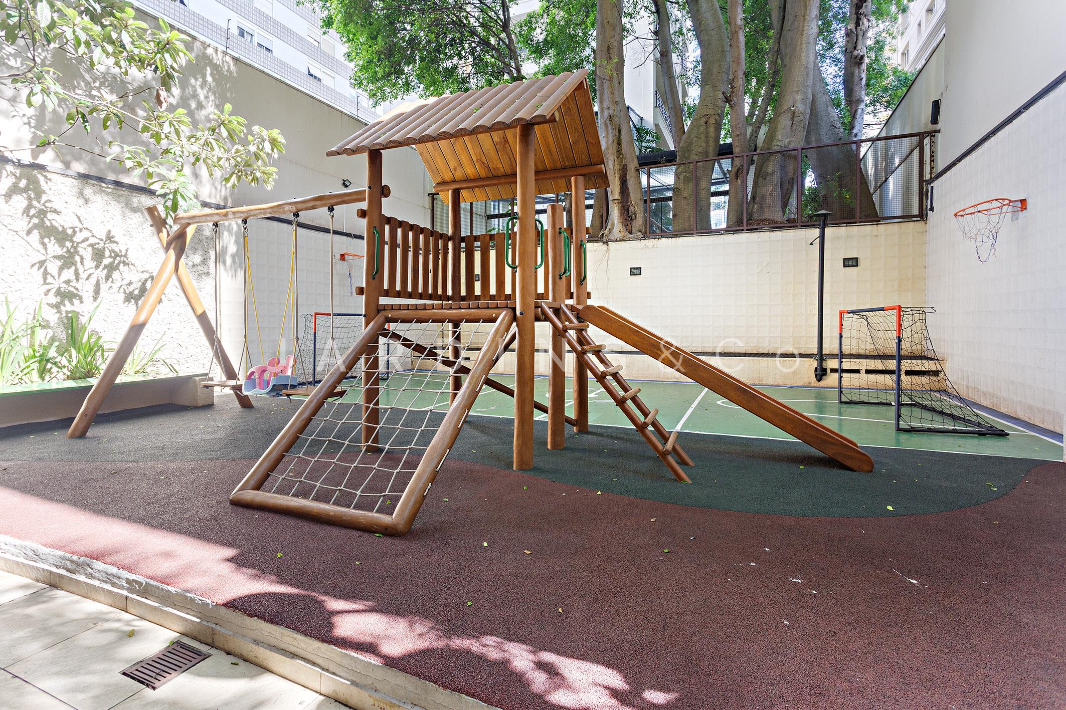 Apartamento no Cerqueira César