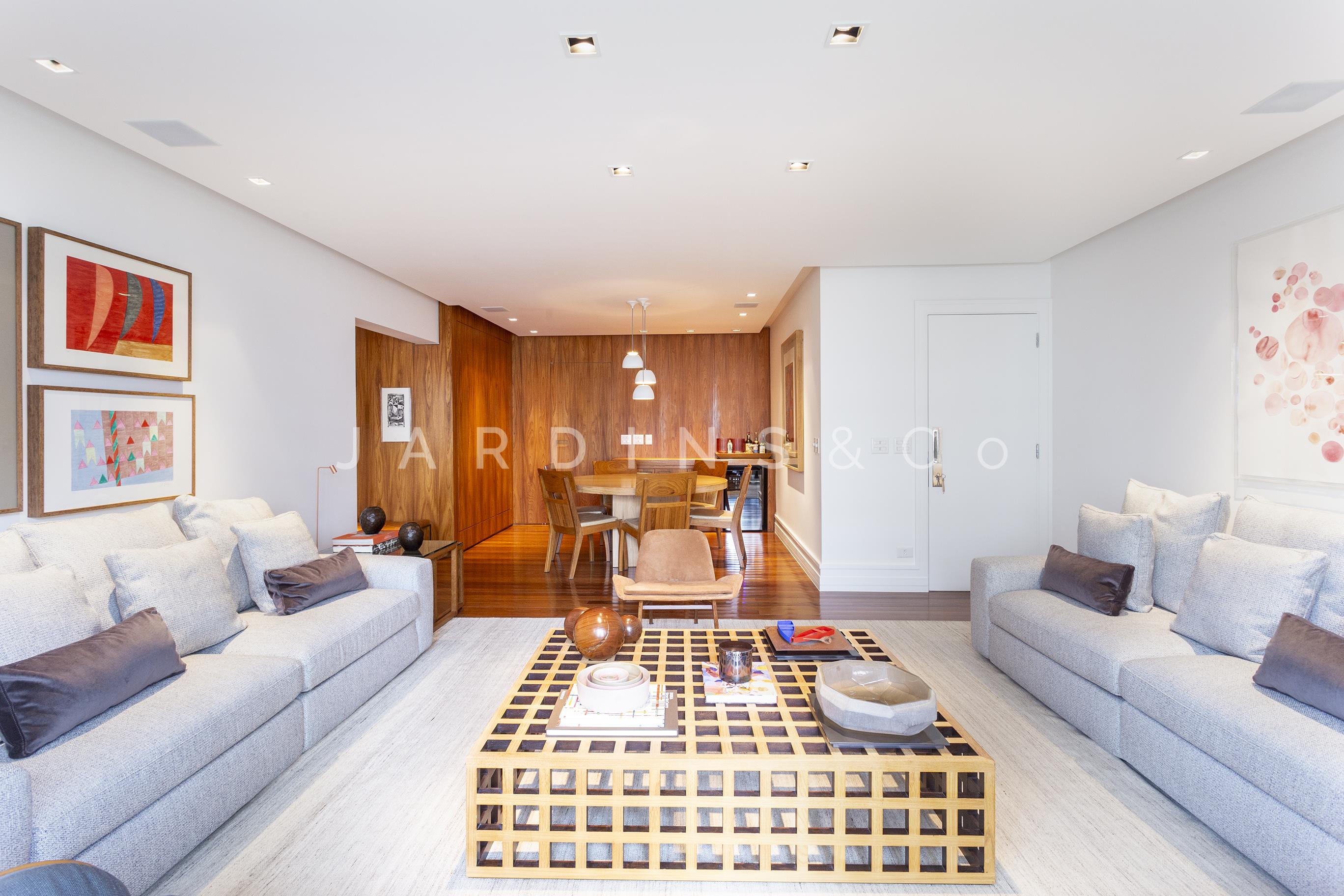 Apartamento no Moema