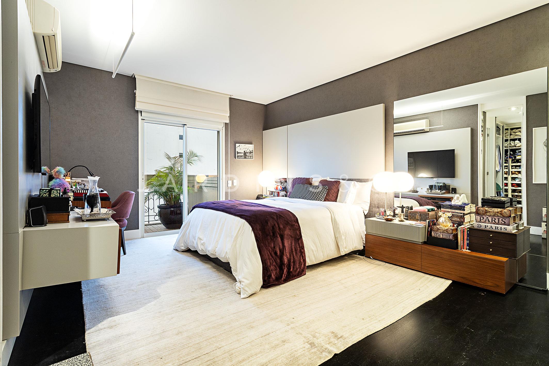 Apartamento no Alto de Pinheiros
