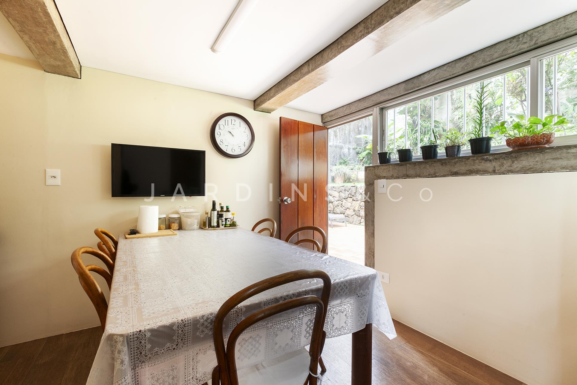 Casa no Jardim Guedala
