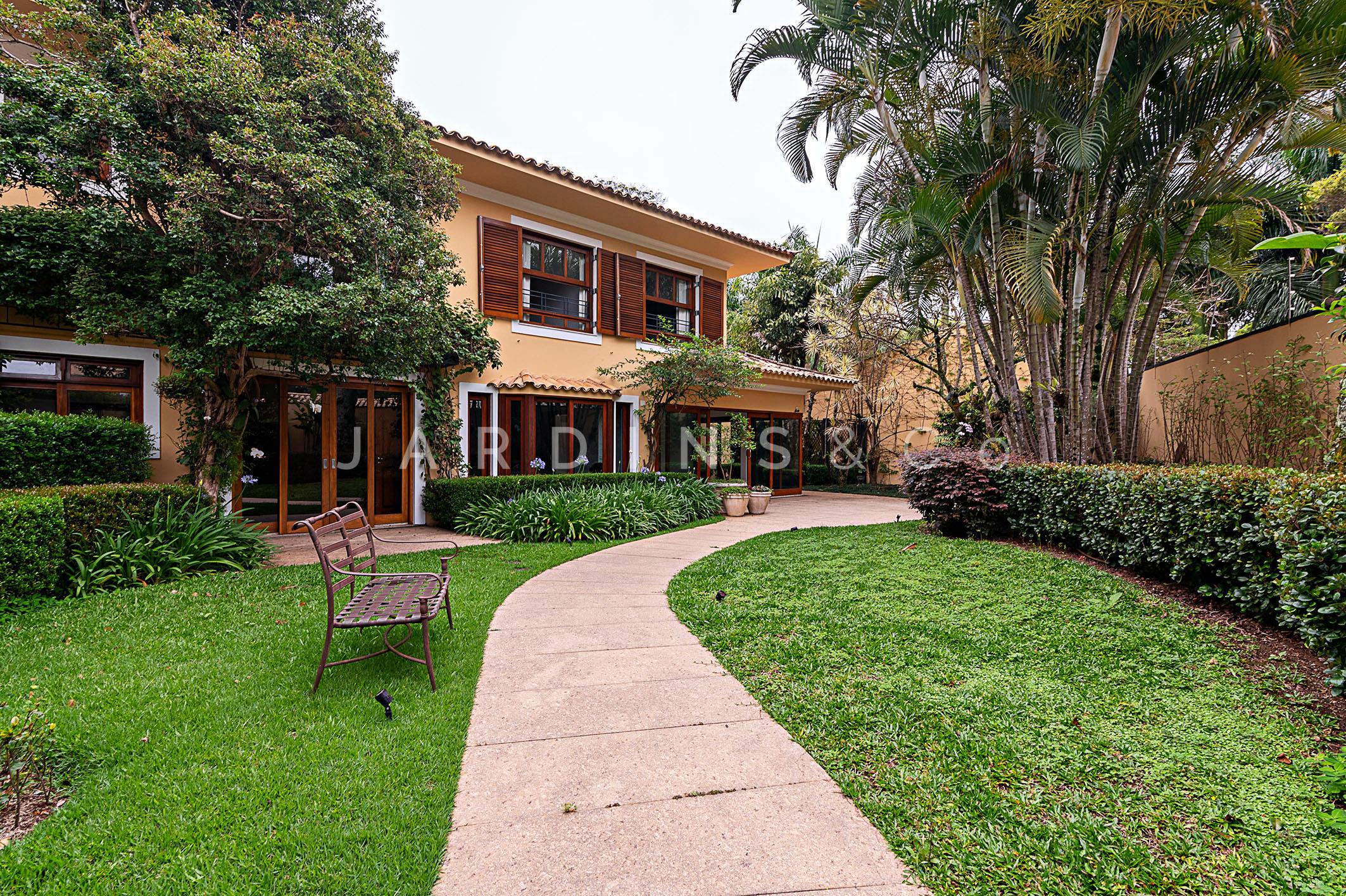 Casa no Jardim Guedala