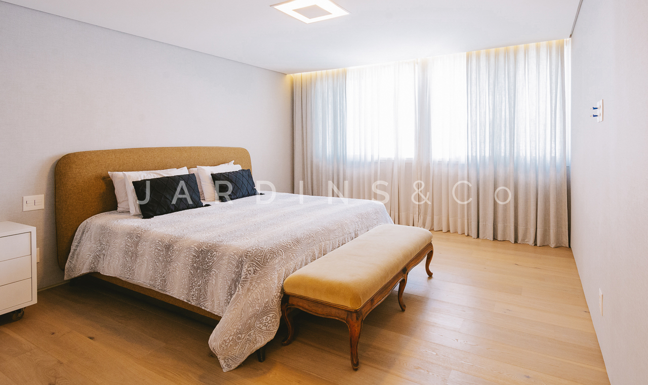 Apartamento no Paraíso
