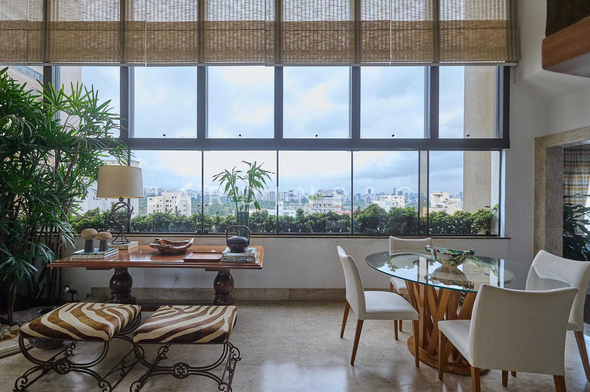 Apartamento no Alto de Pinheiros