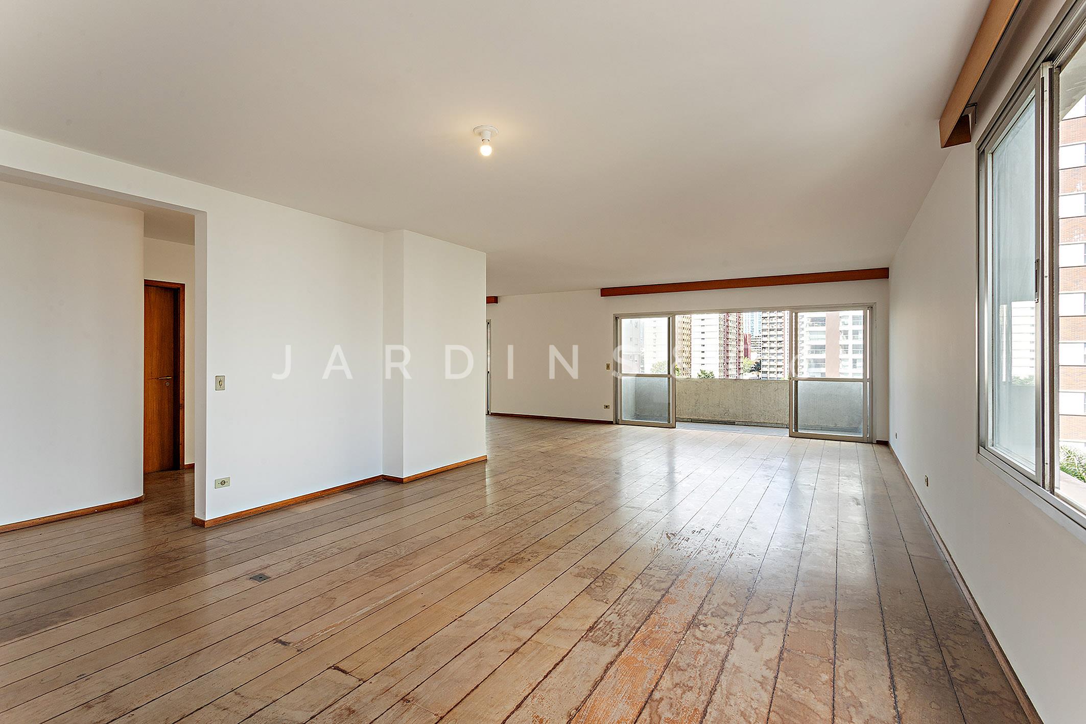 Apartamento no Paraíso