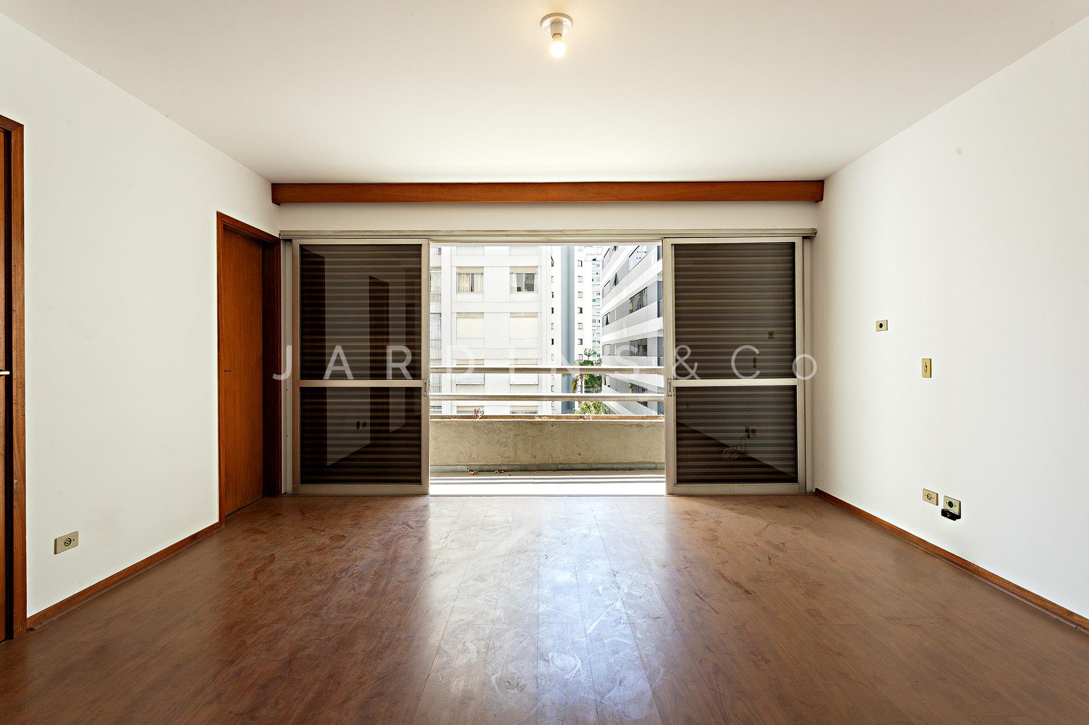 Apartamento no Paraíso