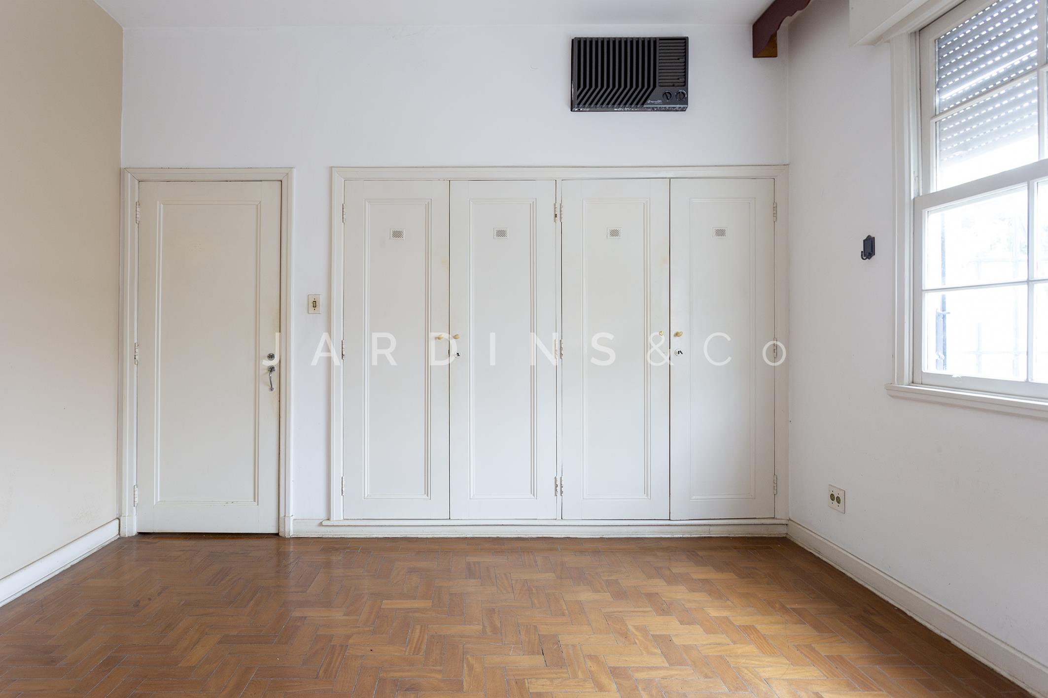 Casa no Jardim das Bandeiras