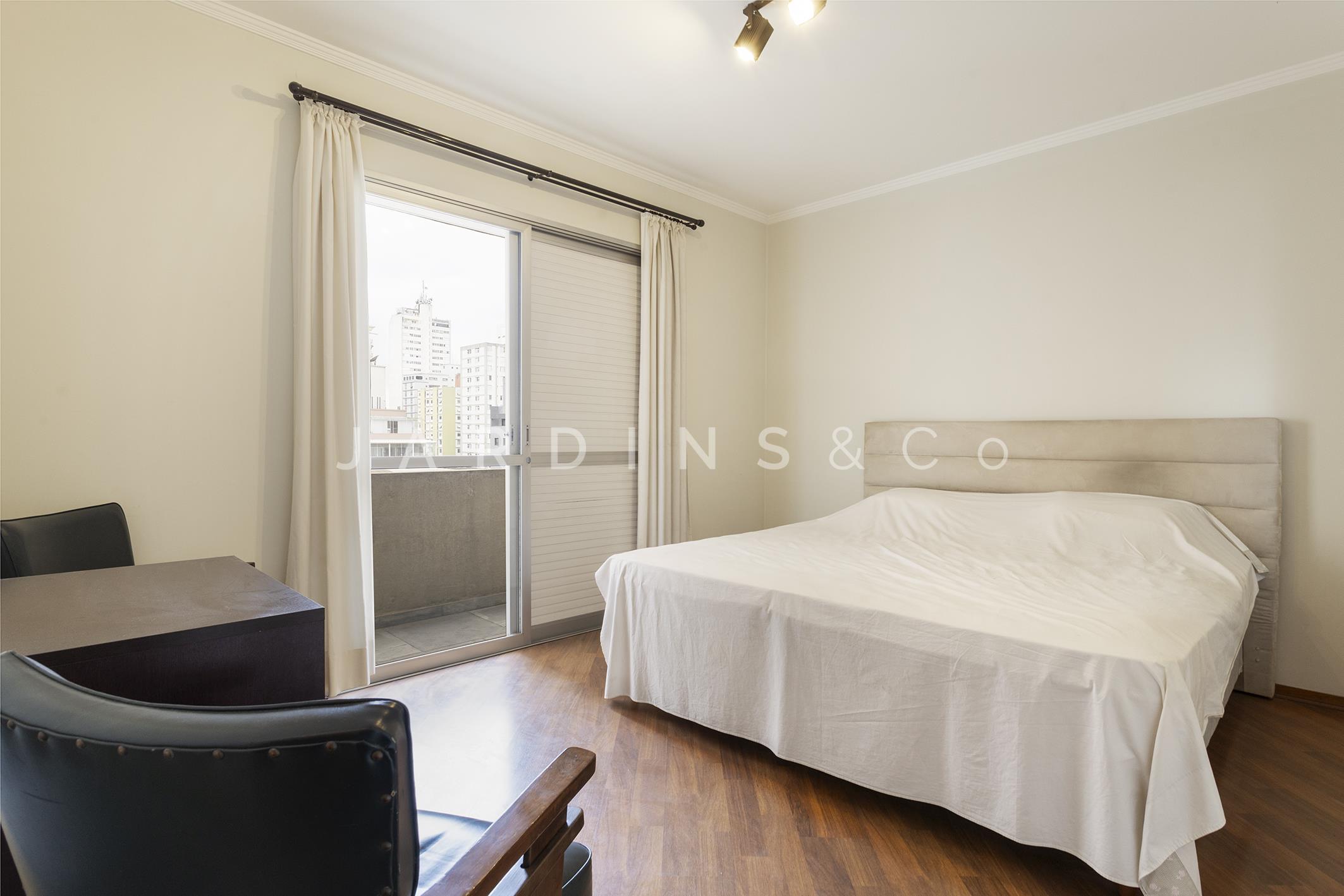 Apartamento no Paraíso
