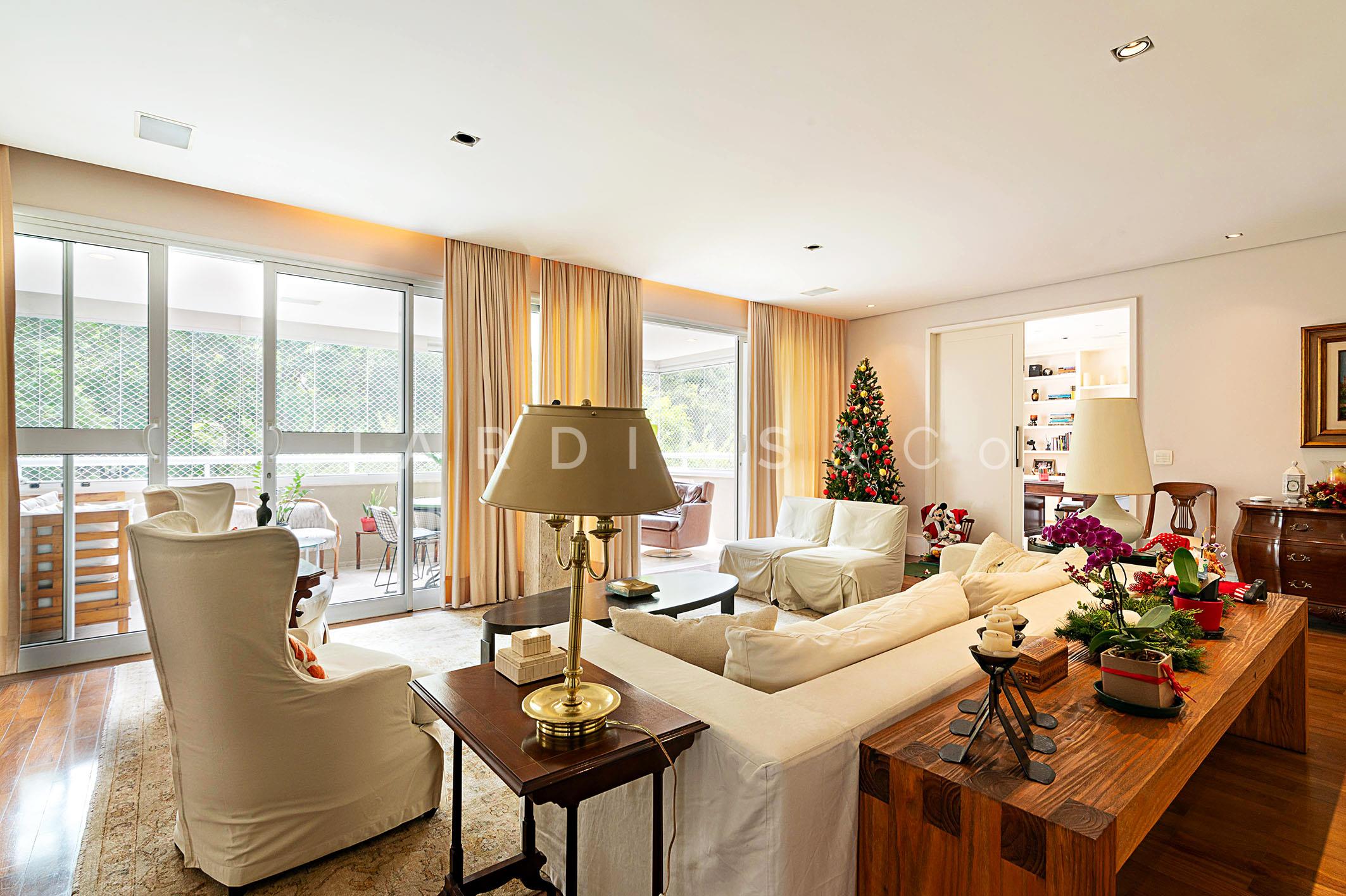 Apartamento no Jardim Universidade Pinheiros