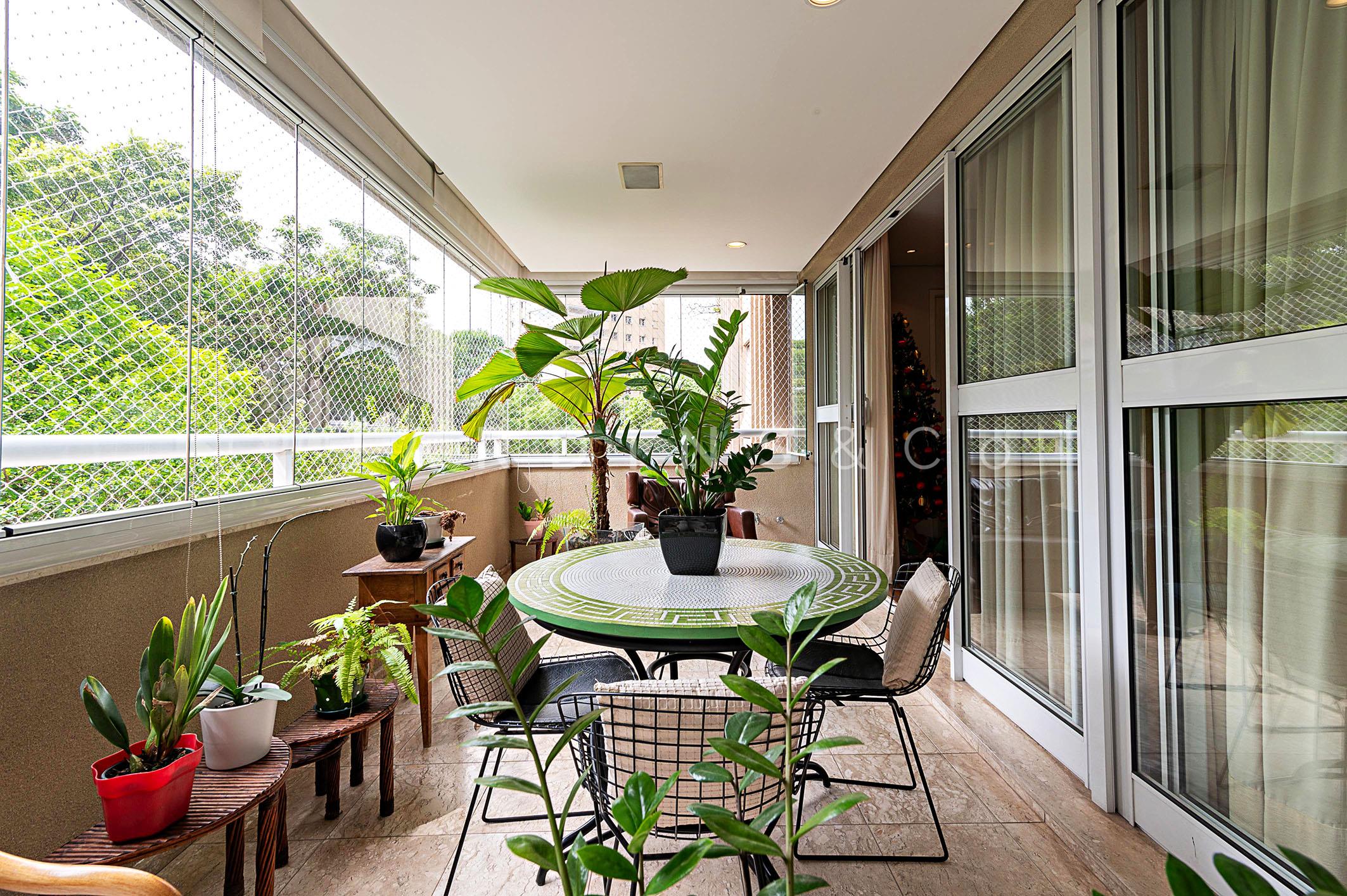 Apartamento no Jardim Universidade Pinheiros