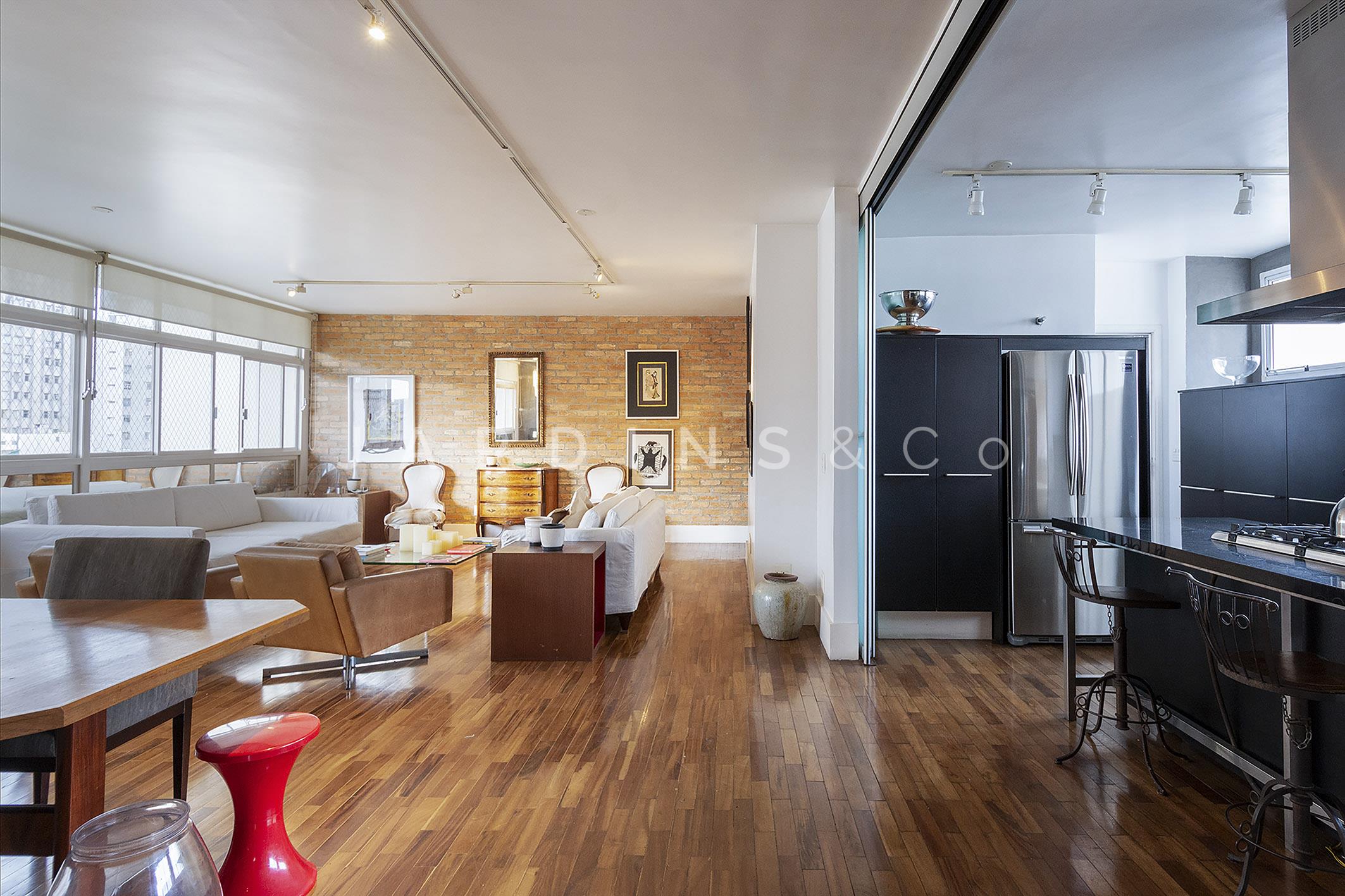 Apartamento no Cerqueira César