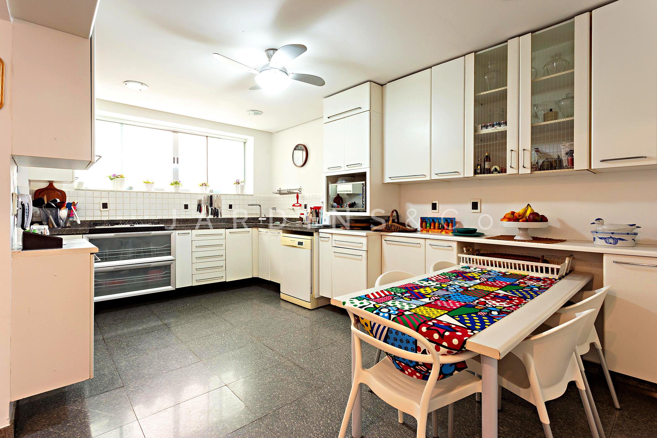 Apartamento no Jardim Europa