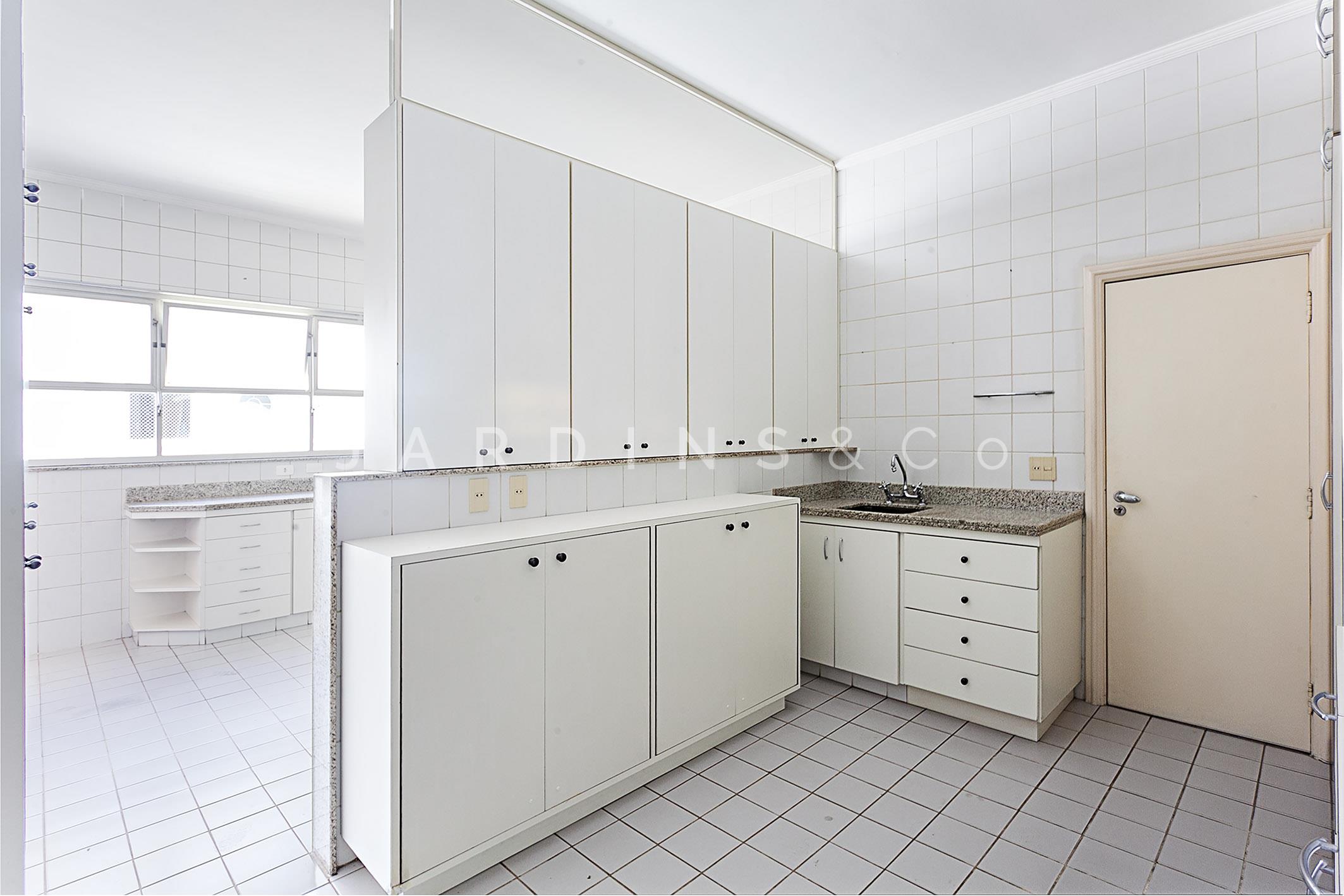 Apartamento no Jardim Europa
