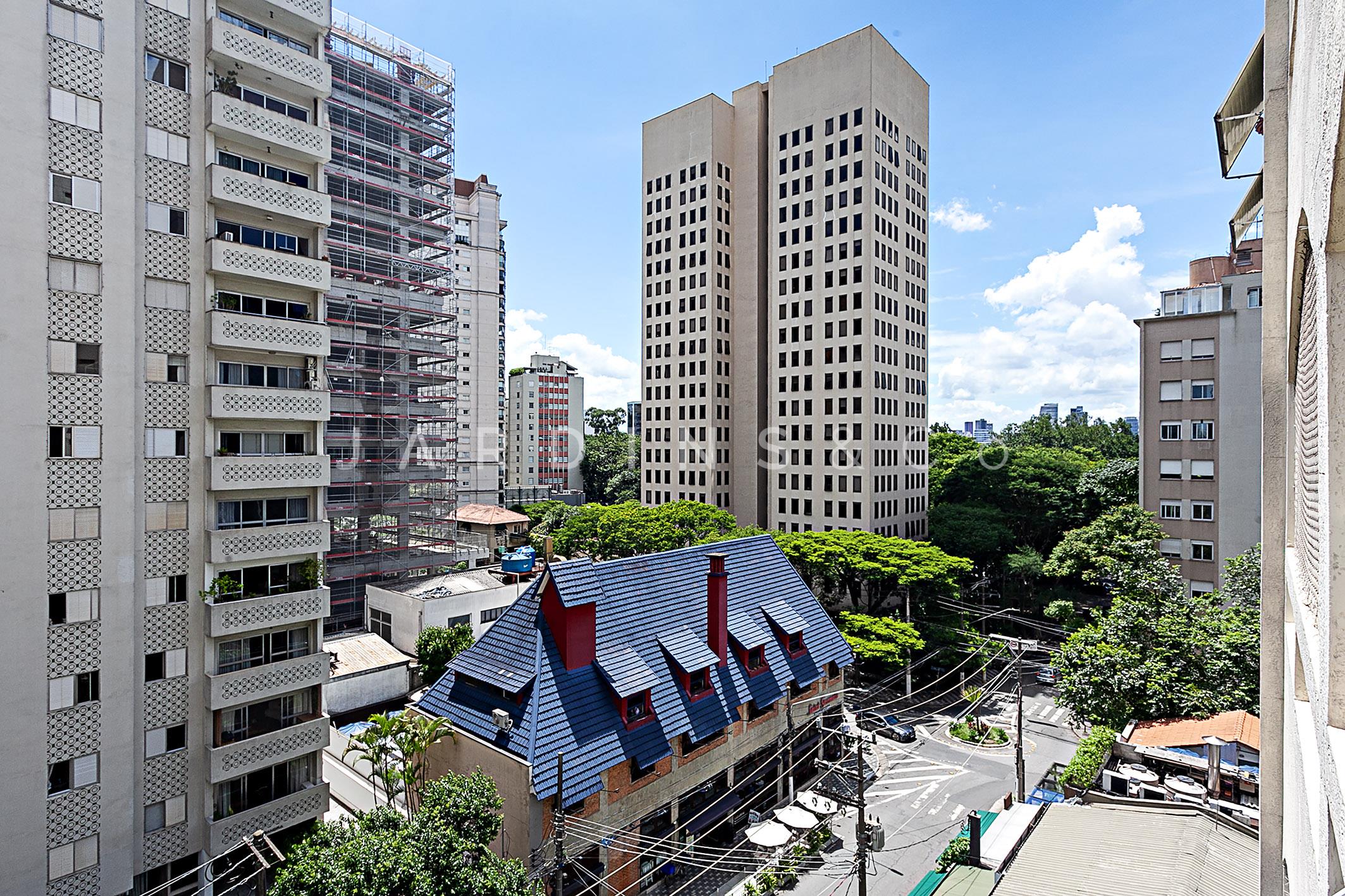 Apartamento no Jardim Europa