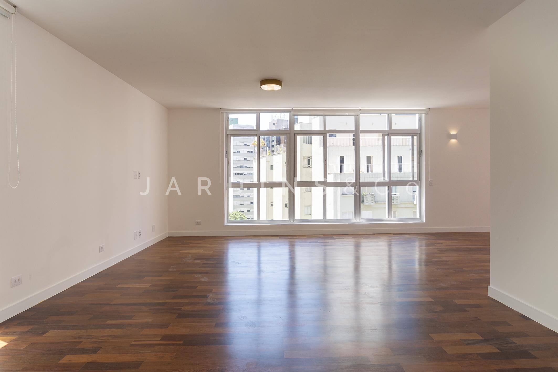 Apartamento no Paraíso