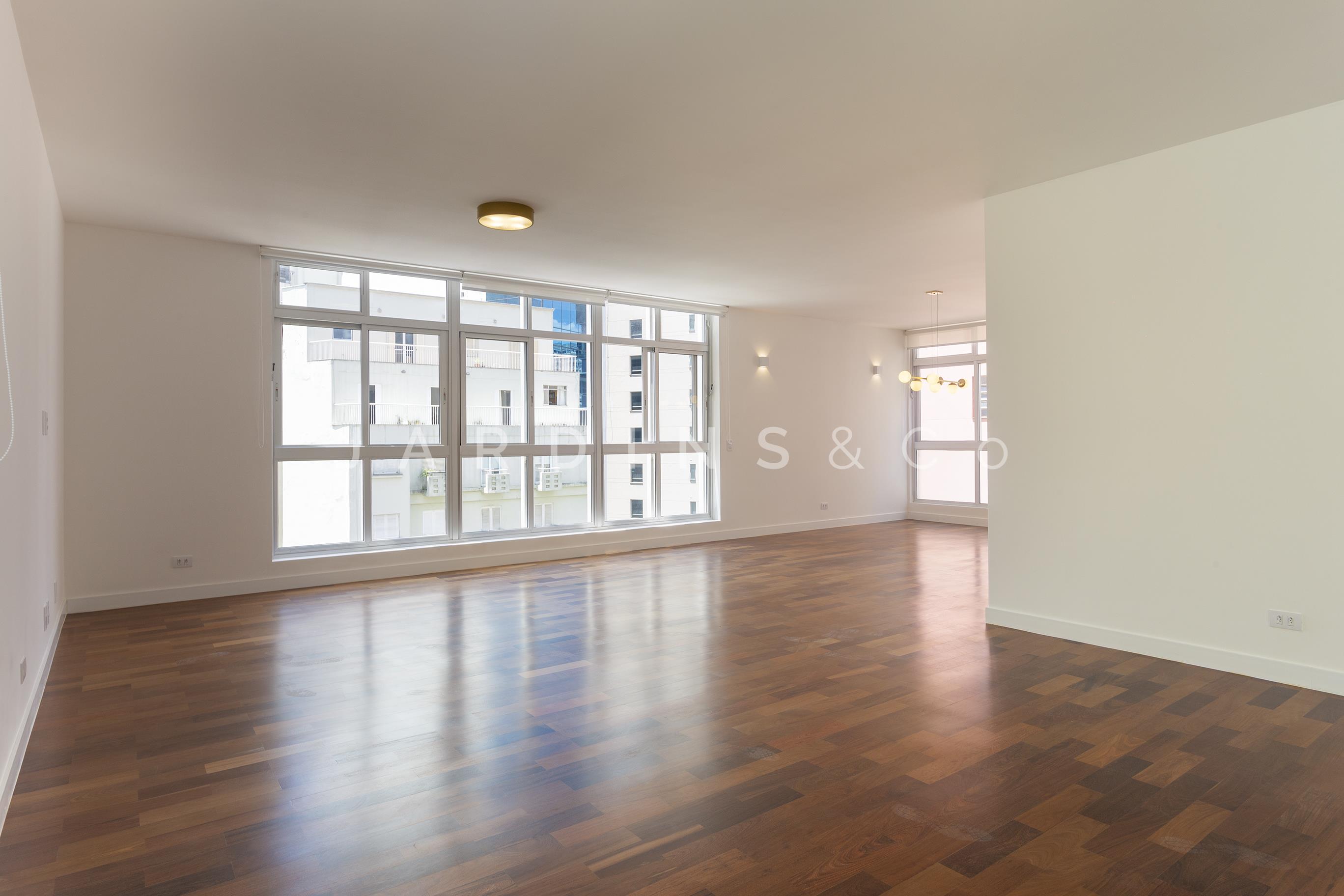 Apartamento no Paraíso