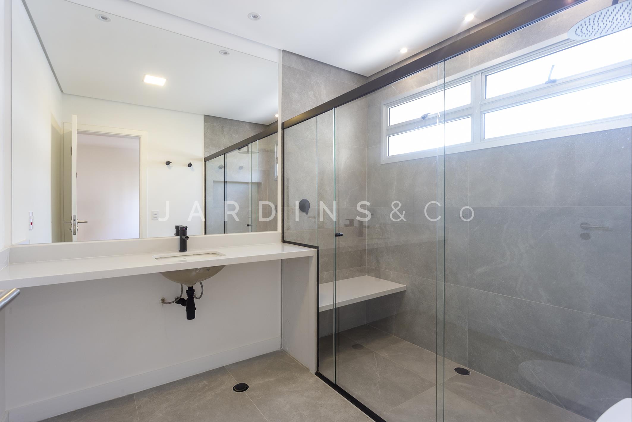 Apartamento no Paraíso