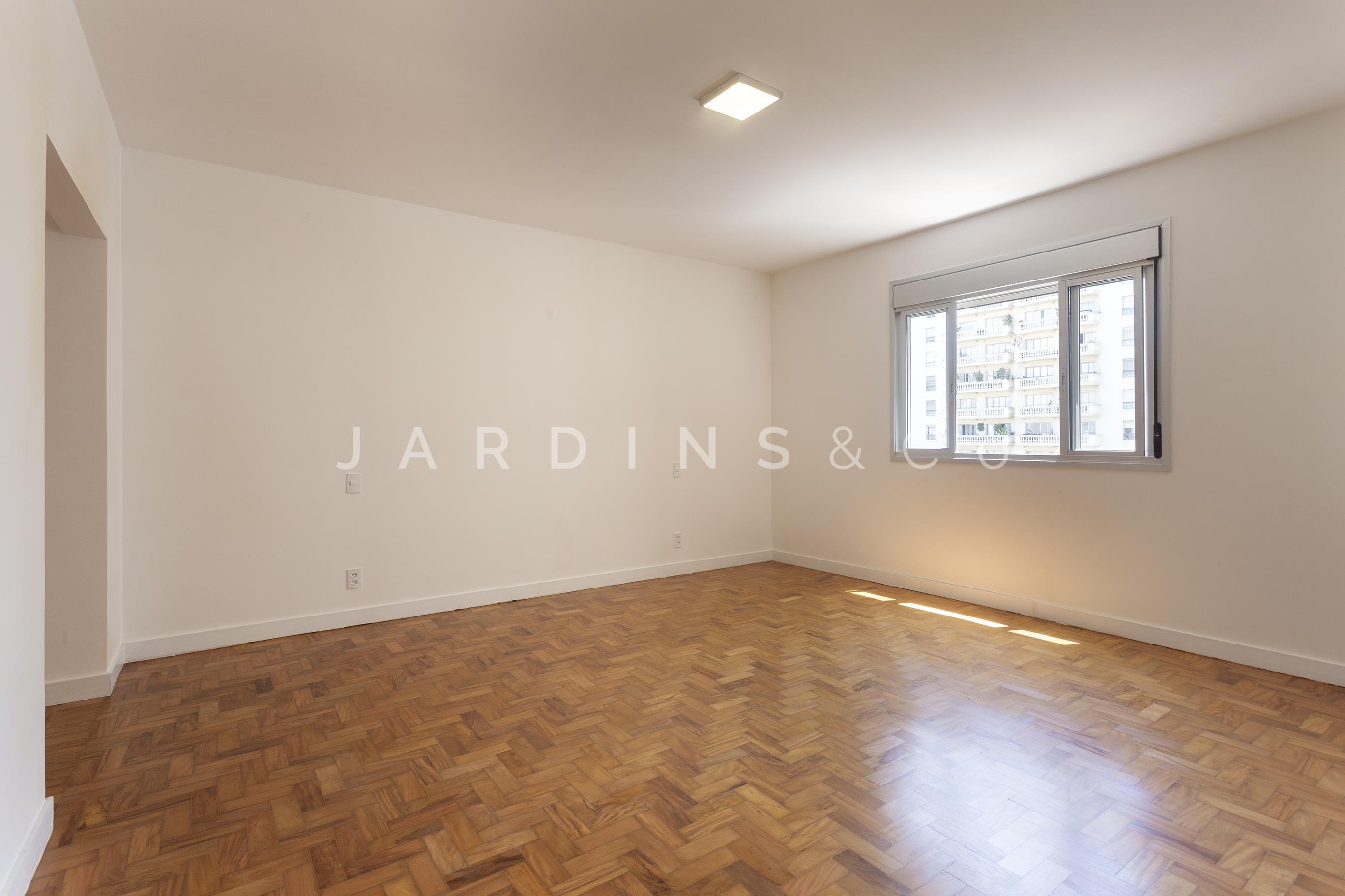 Apartamento no Paraíso