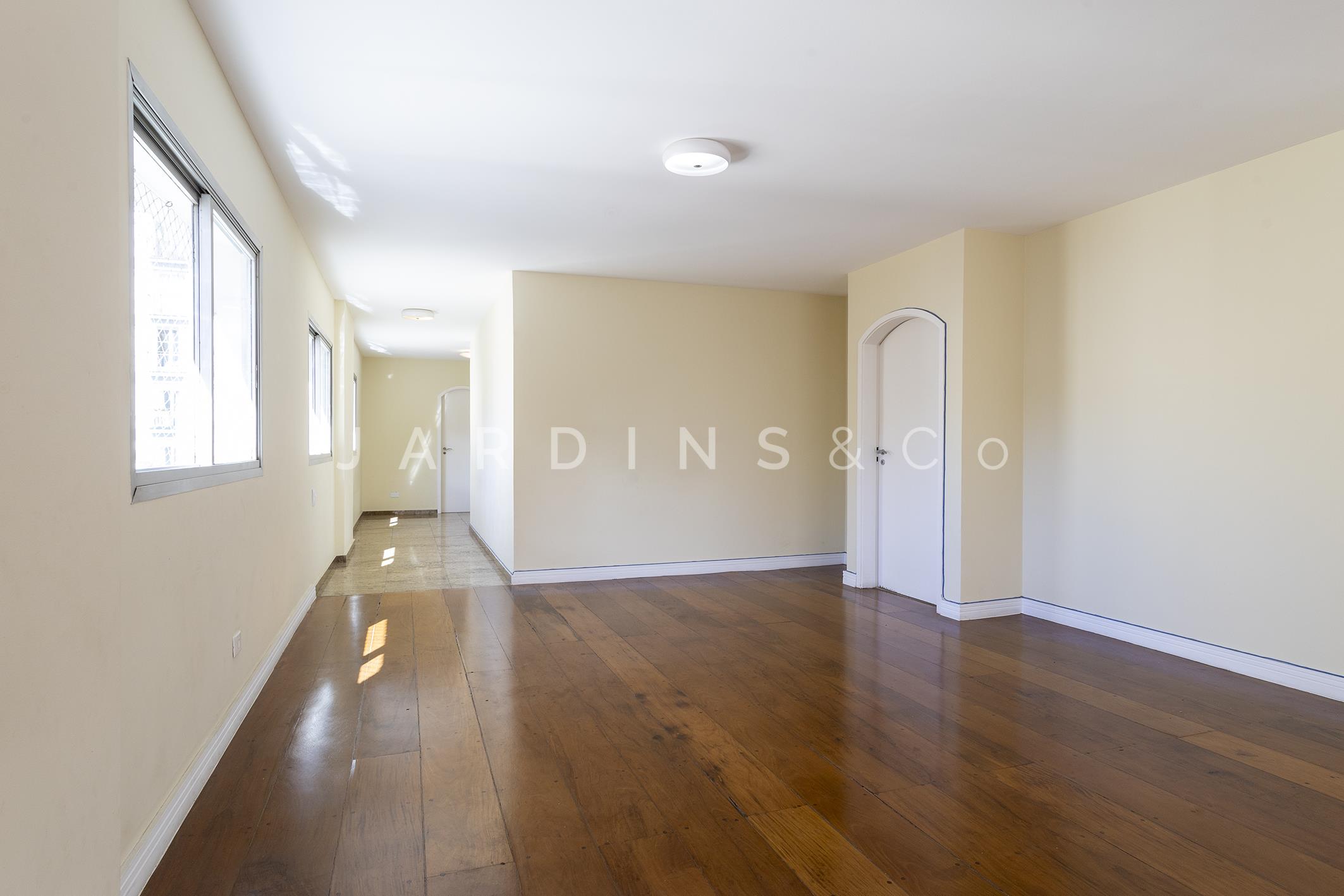 Apartamento no Cerqueira César