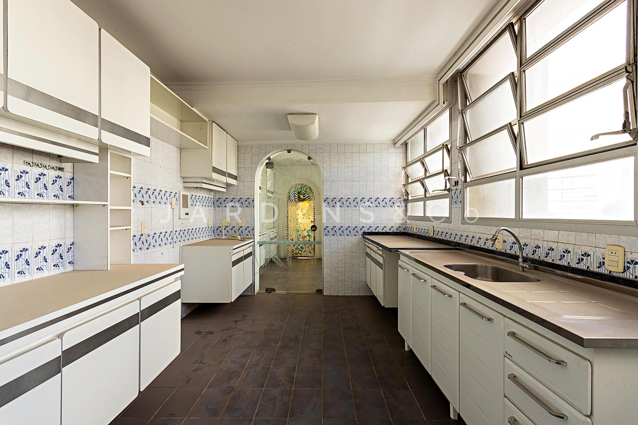 Apartamento no Paraíso