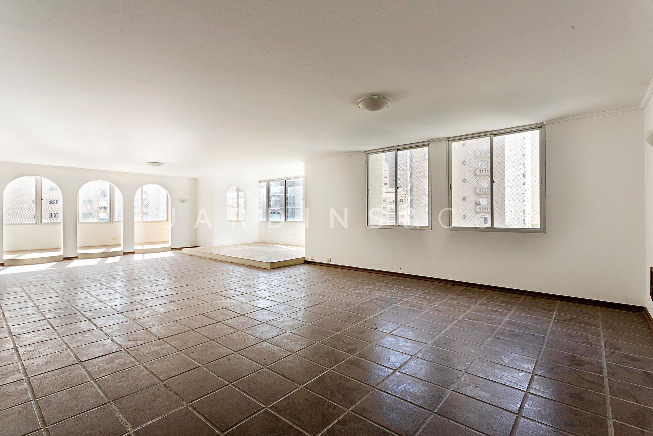 Apartamento no Paraíso